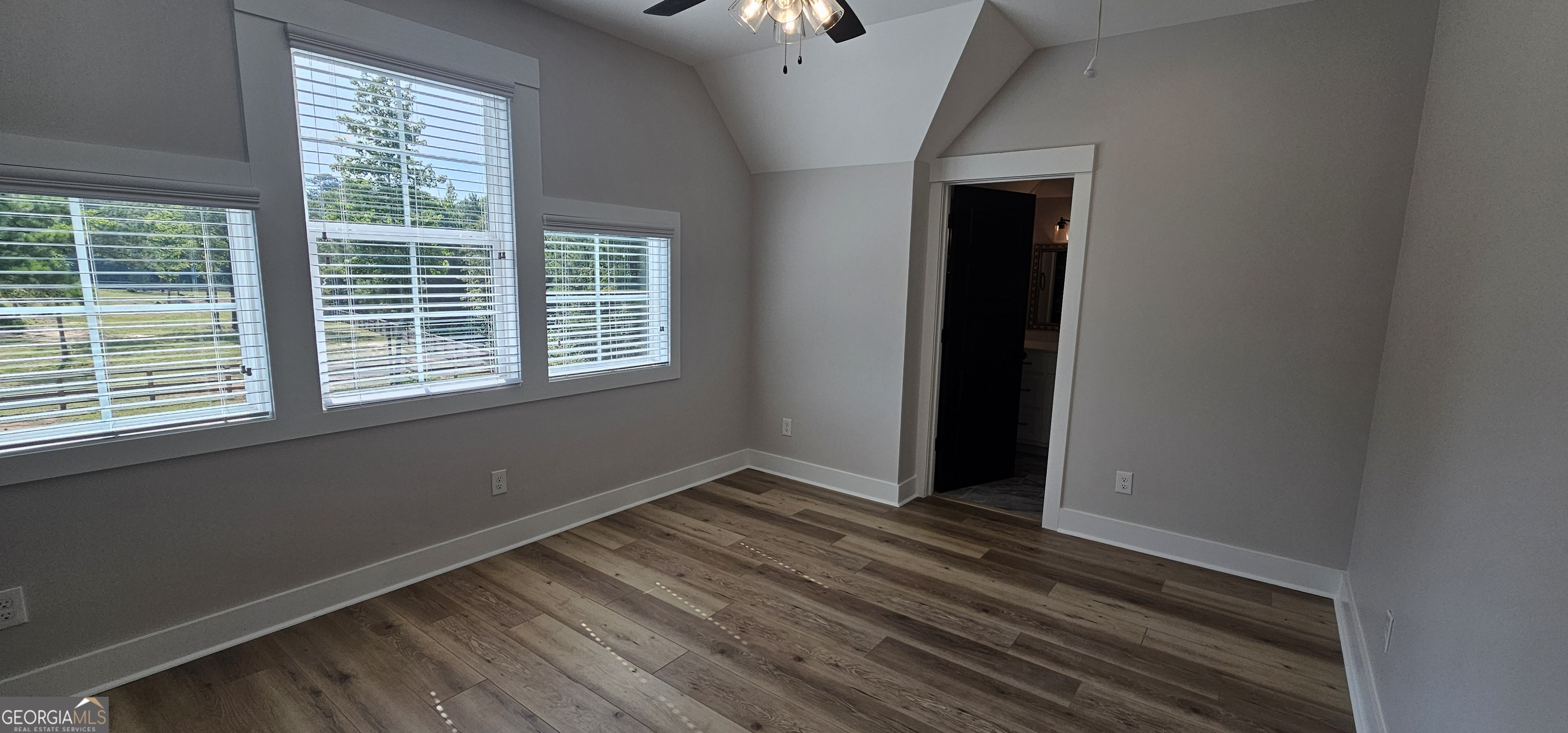 654 Property Photo 70