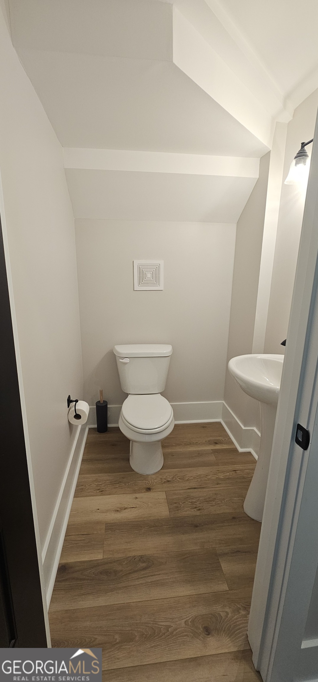 654 Property Photo 80
