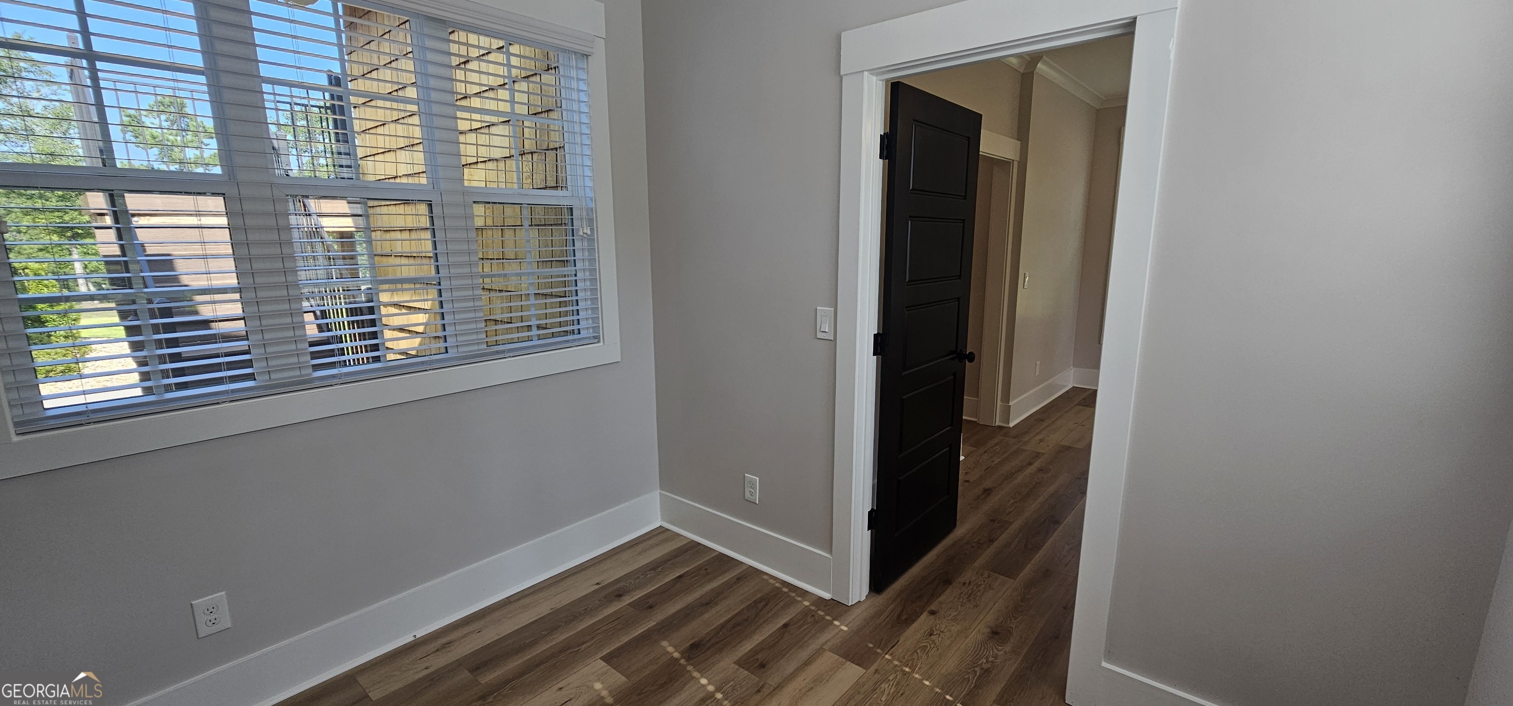 654 Property Photo 84