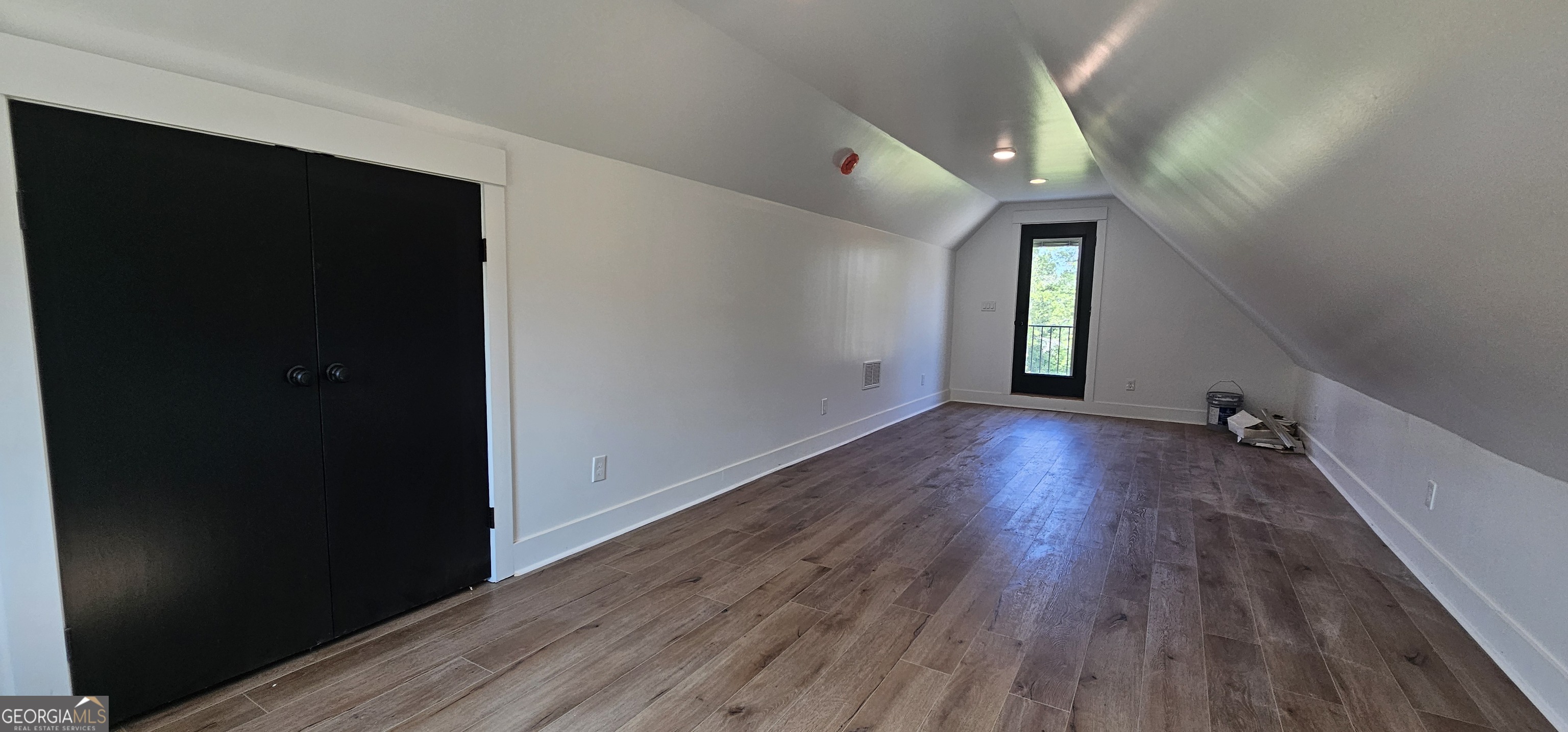 654 Property Photo 113