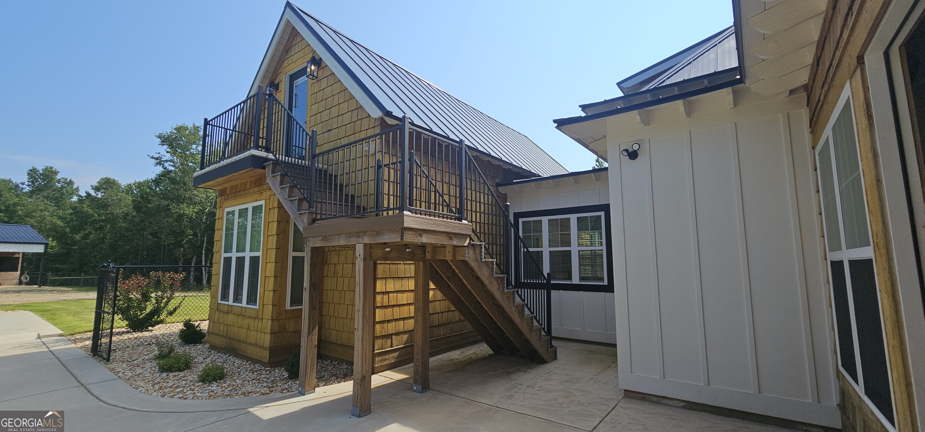 654 Property Photo 121