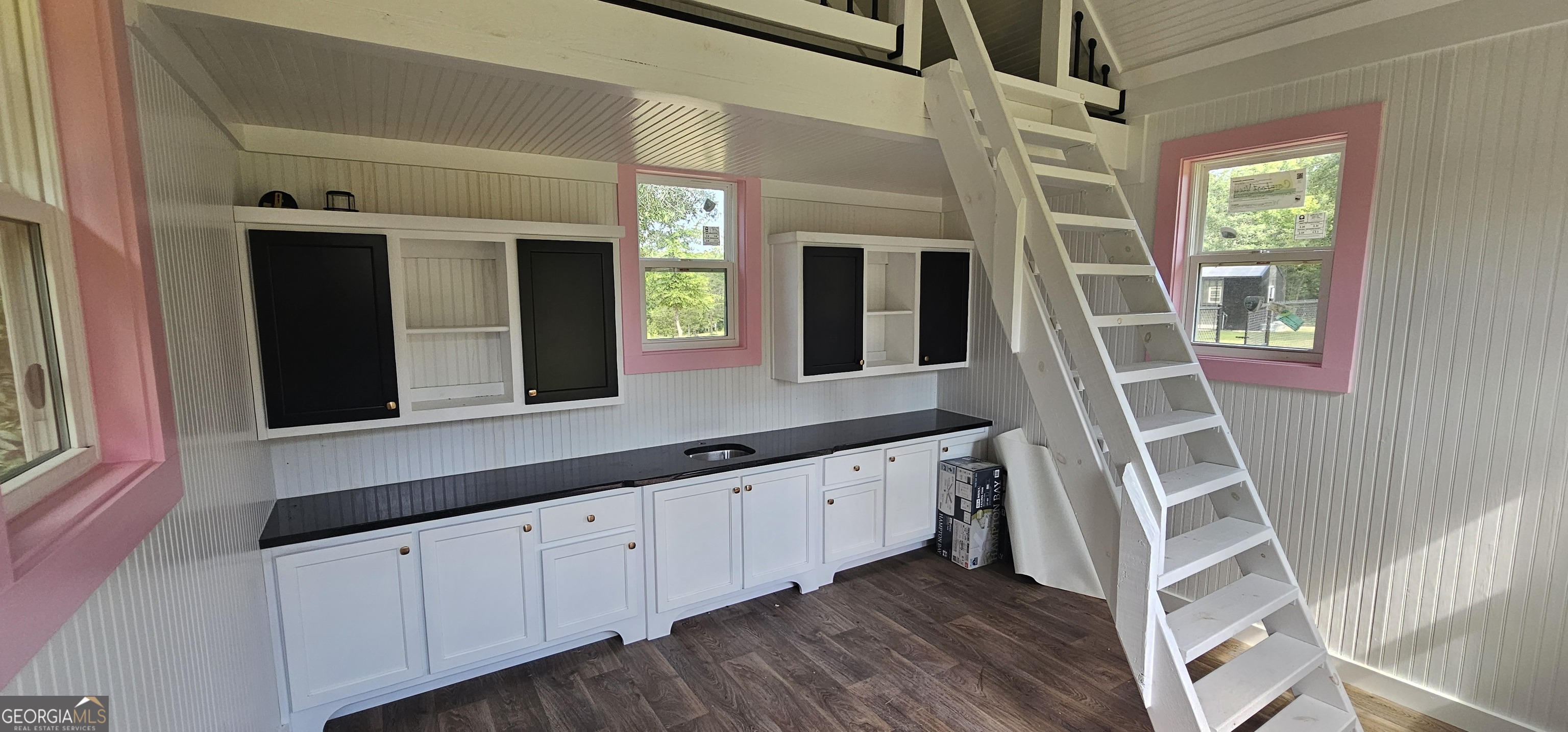 654 Property Photo 142