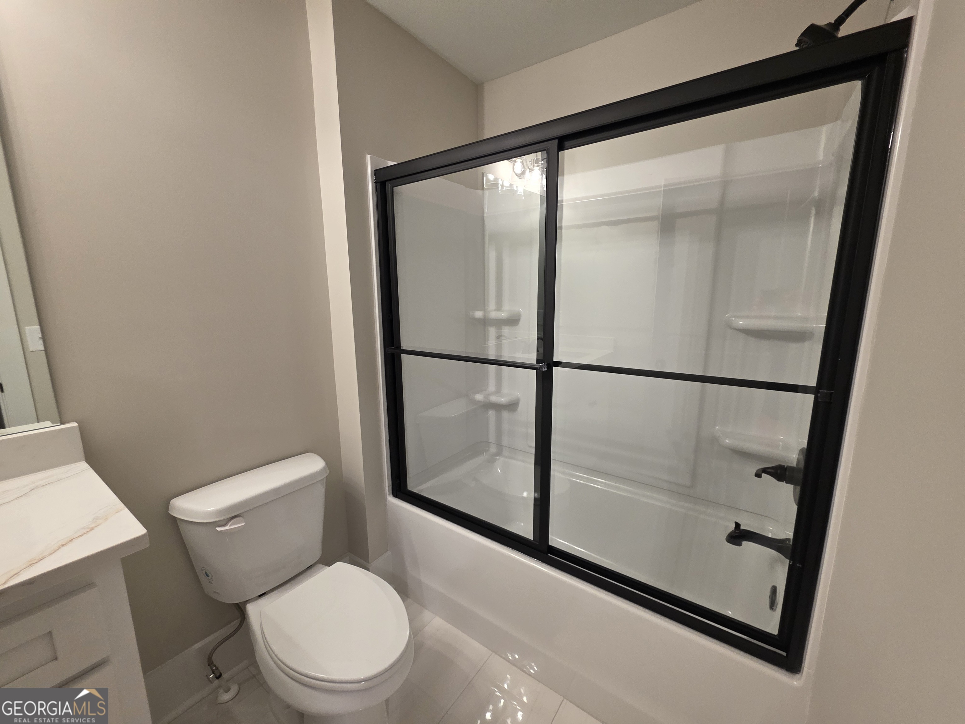 19 Louie Lane # 33 Property Photo 18