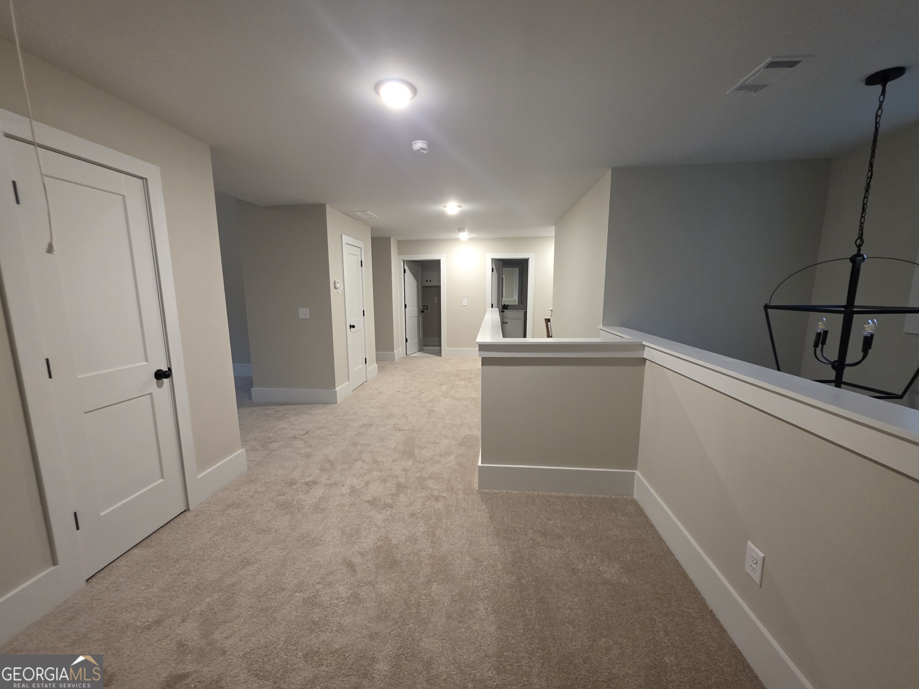 19 Louie Lane # 33 Property Photo 28