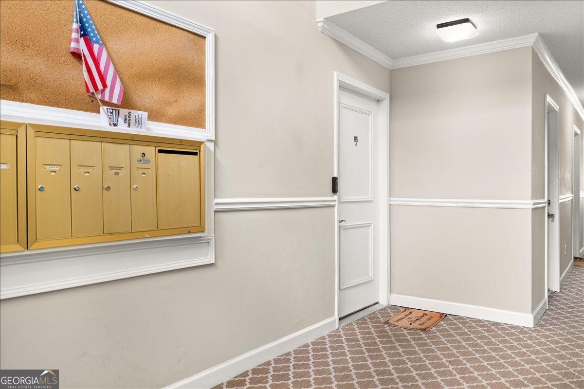 6851 Roswell Road # M5 Property Photo 2