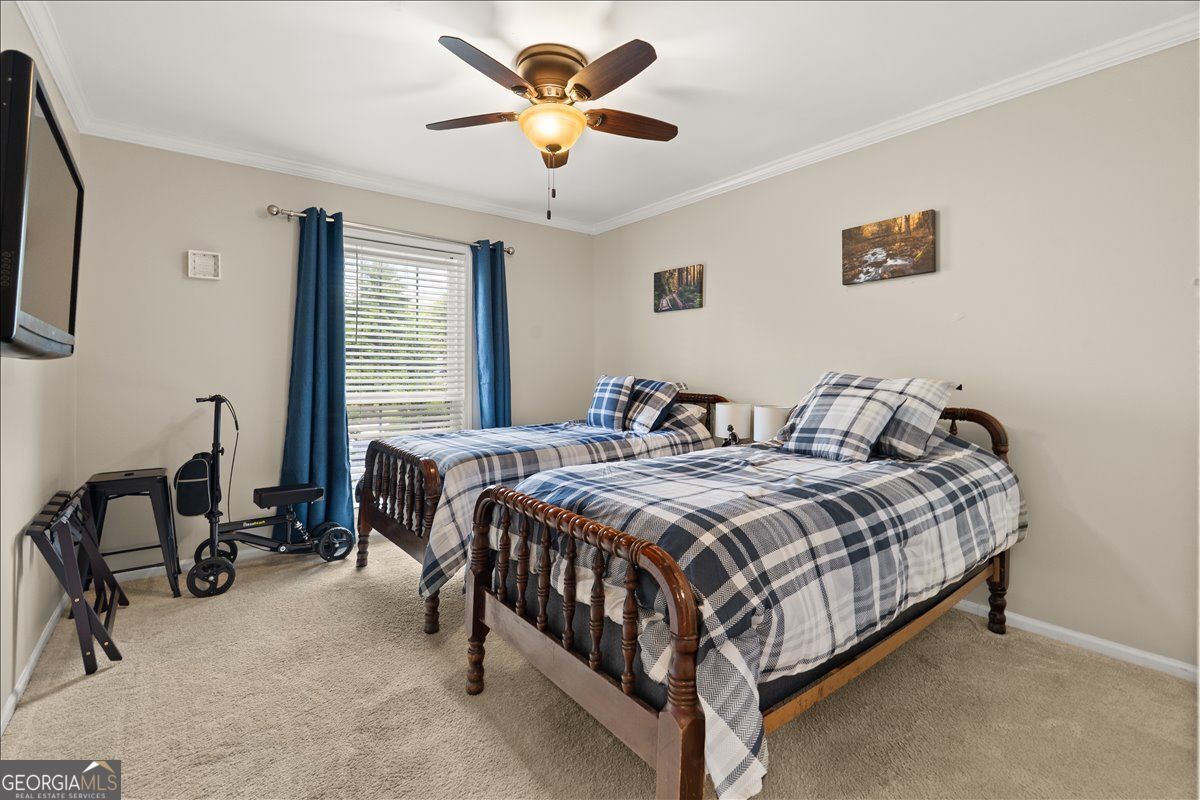 6851 Roswell Road # M5 Property Photo 14