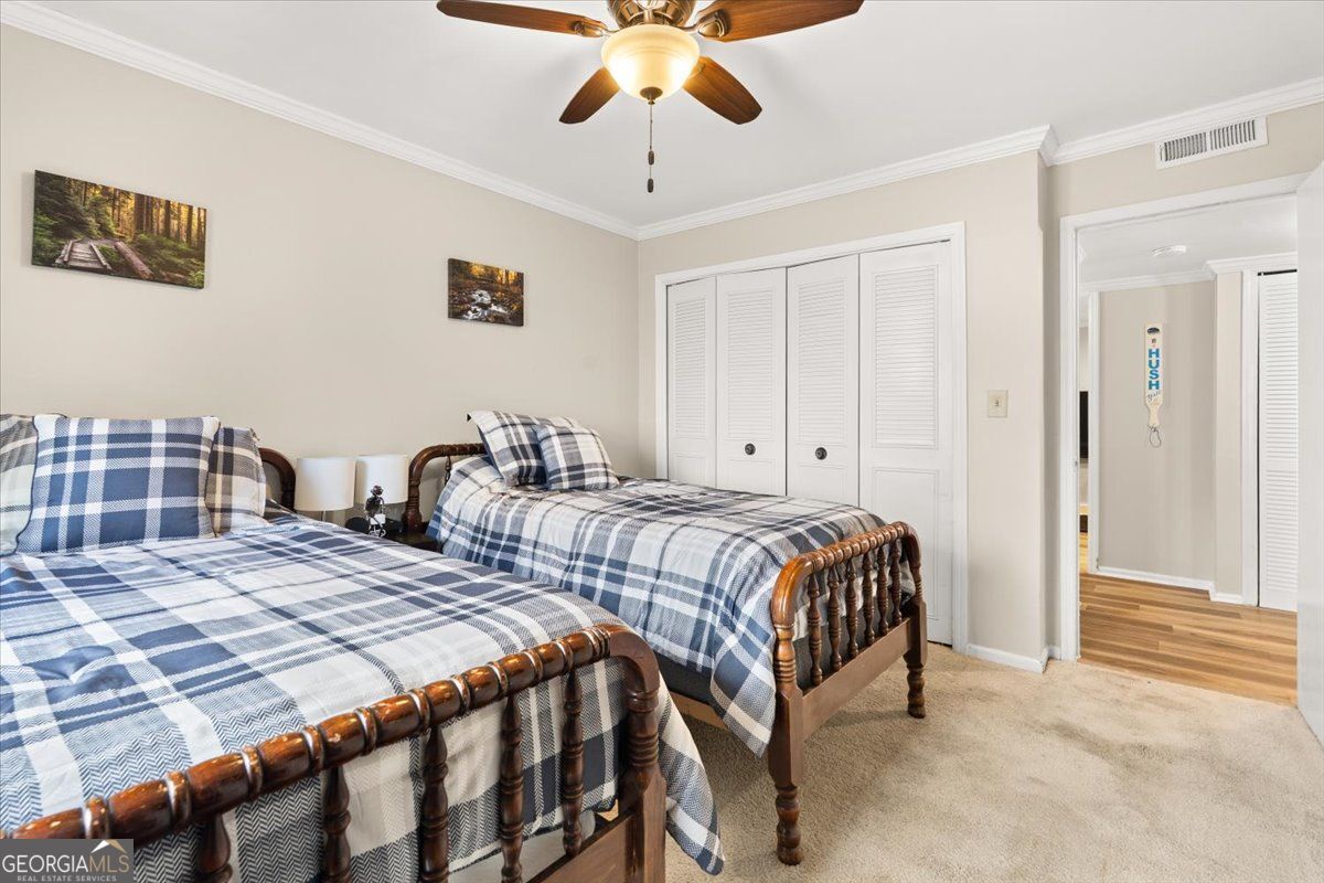 6851 Roswell Road # M5 Property Photo 15