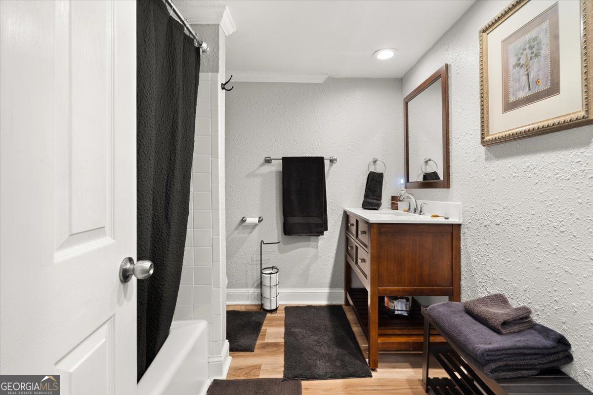 6851 Roswell Road # M5 Property Photo 16