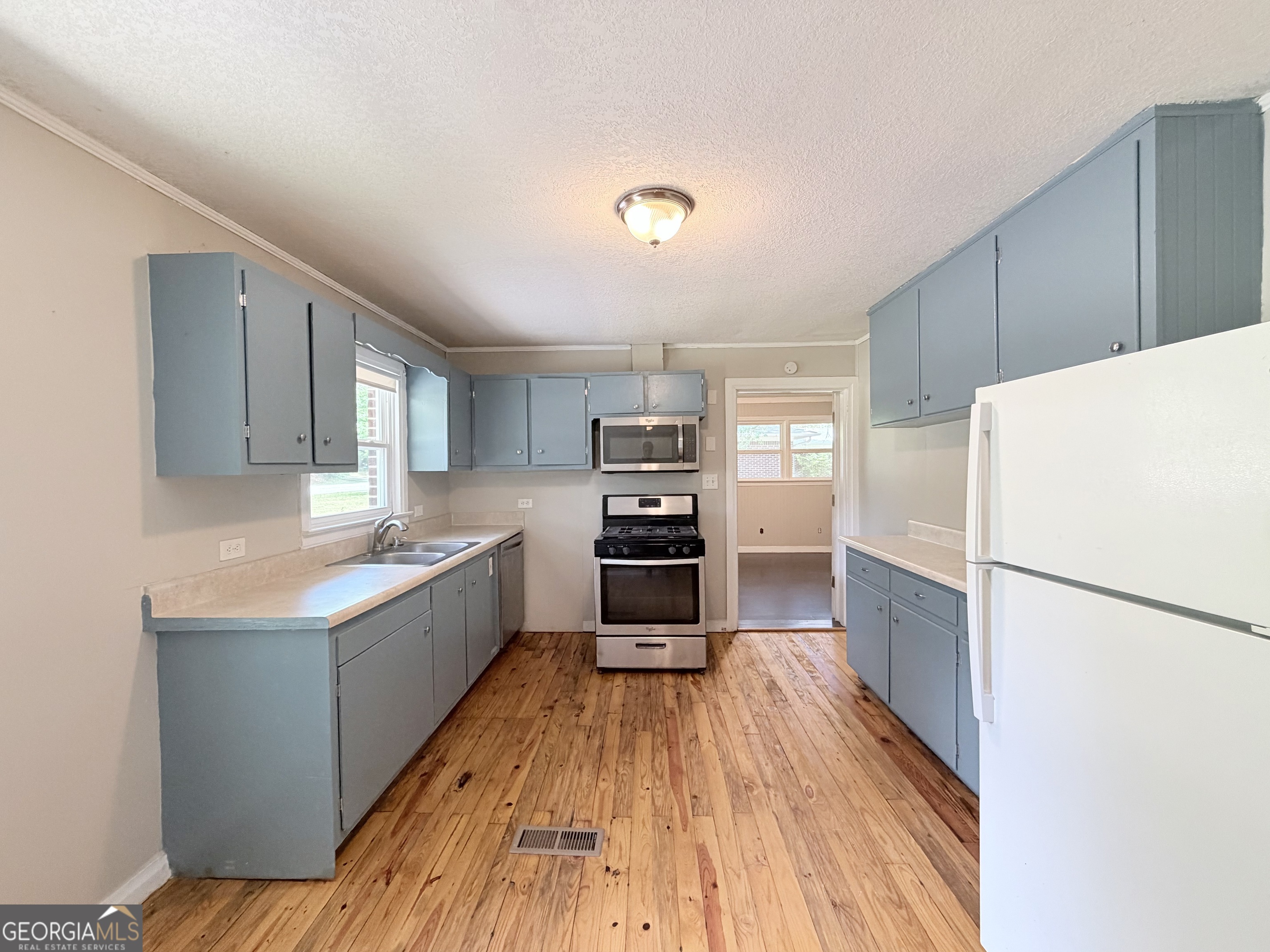 57 Cade Street Property Photo 3