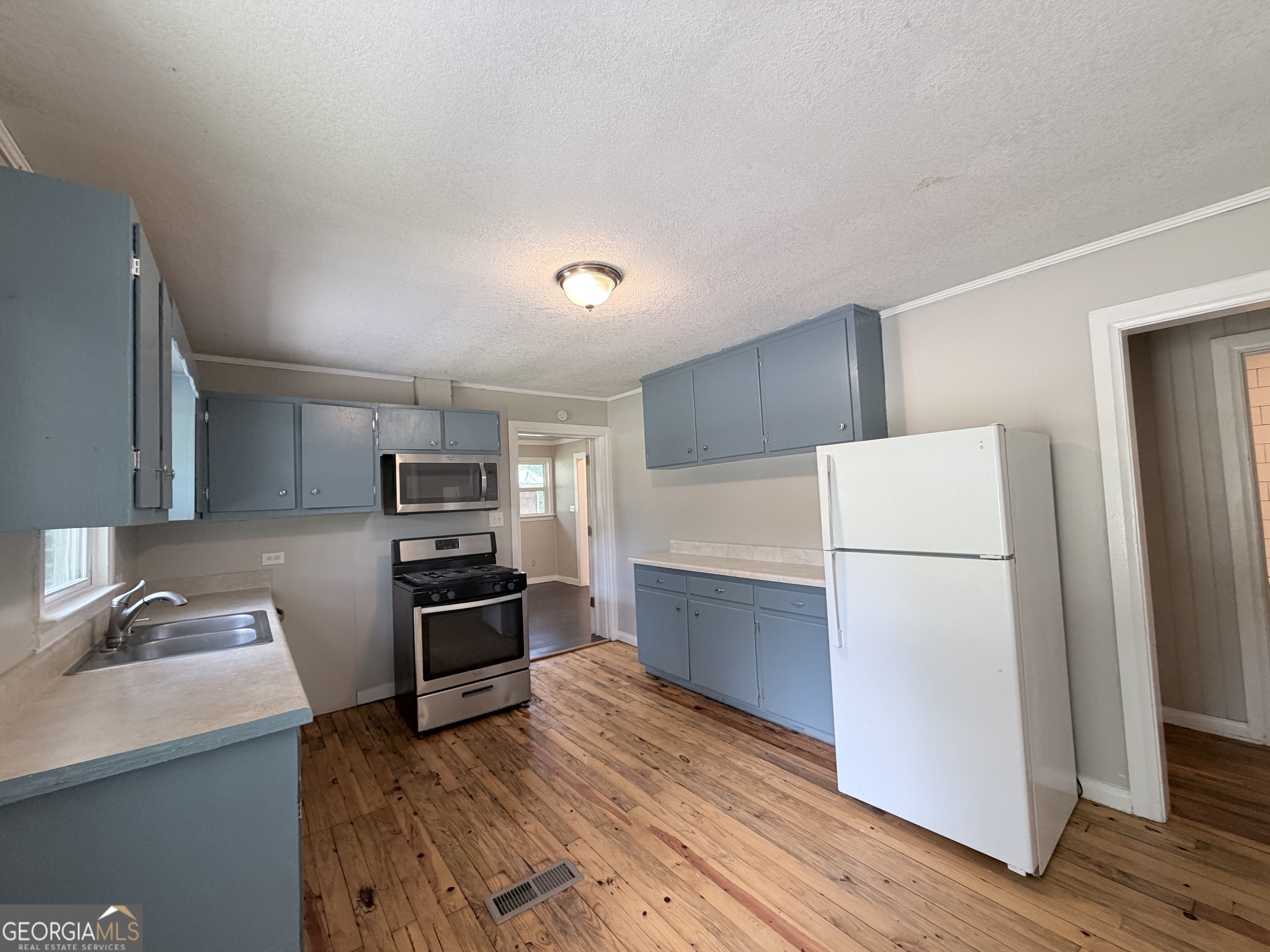 57 Cade Street Property Photo 4