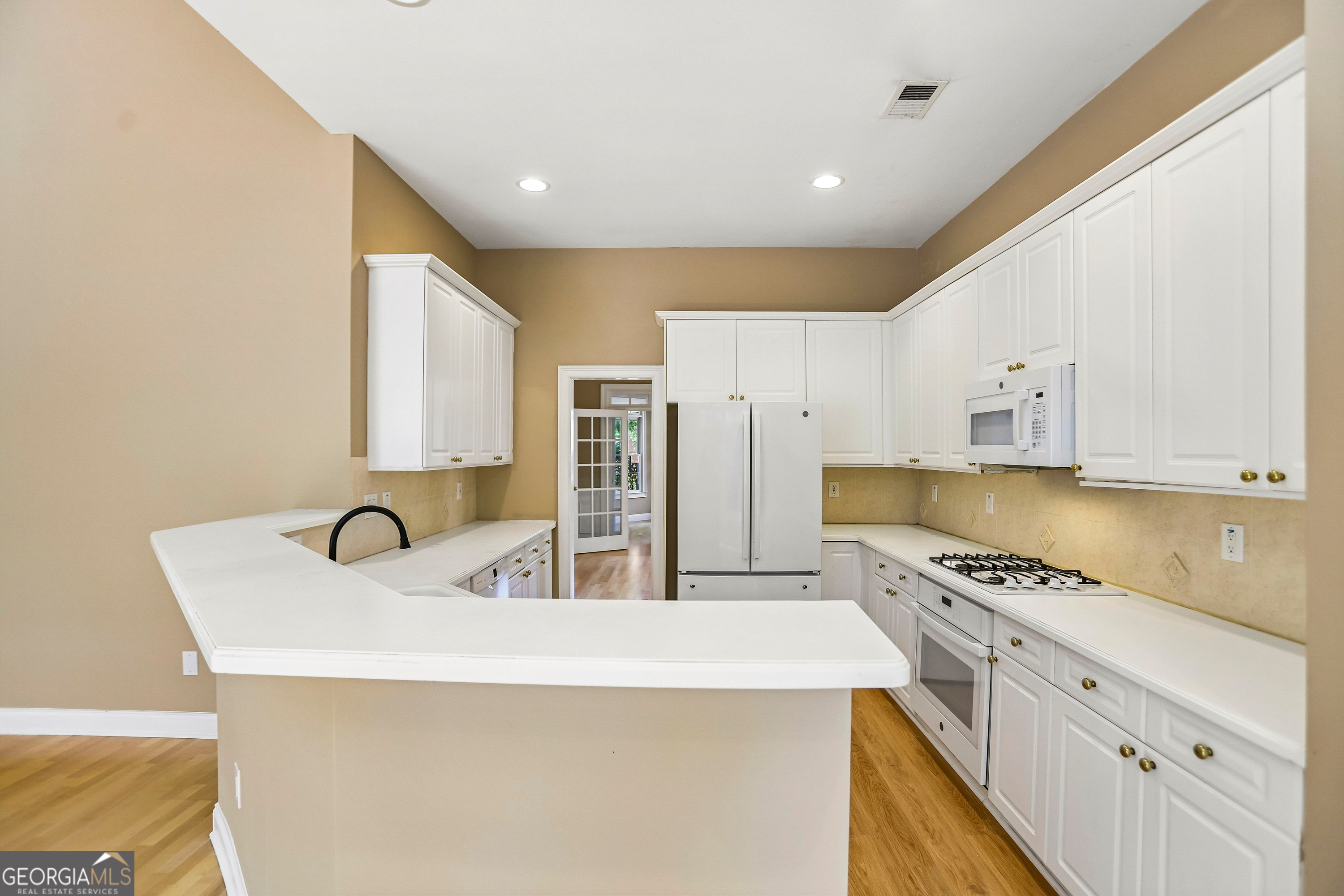 3054 Montclair Circle Se Property Photo 33