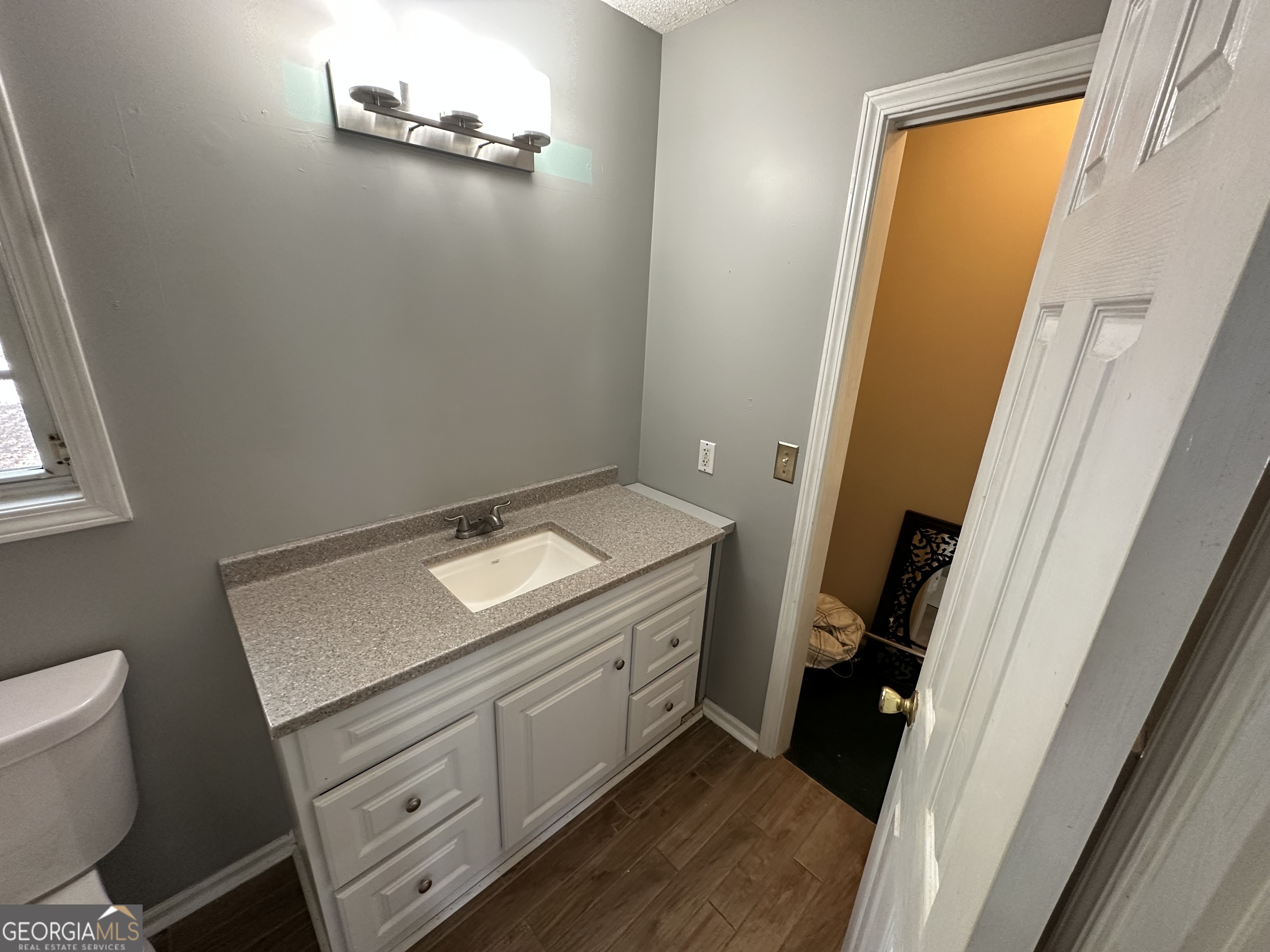 384 Sam Brown Boulevard Property Photo 16
