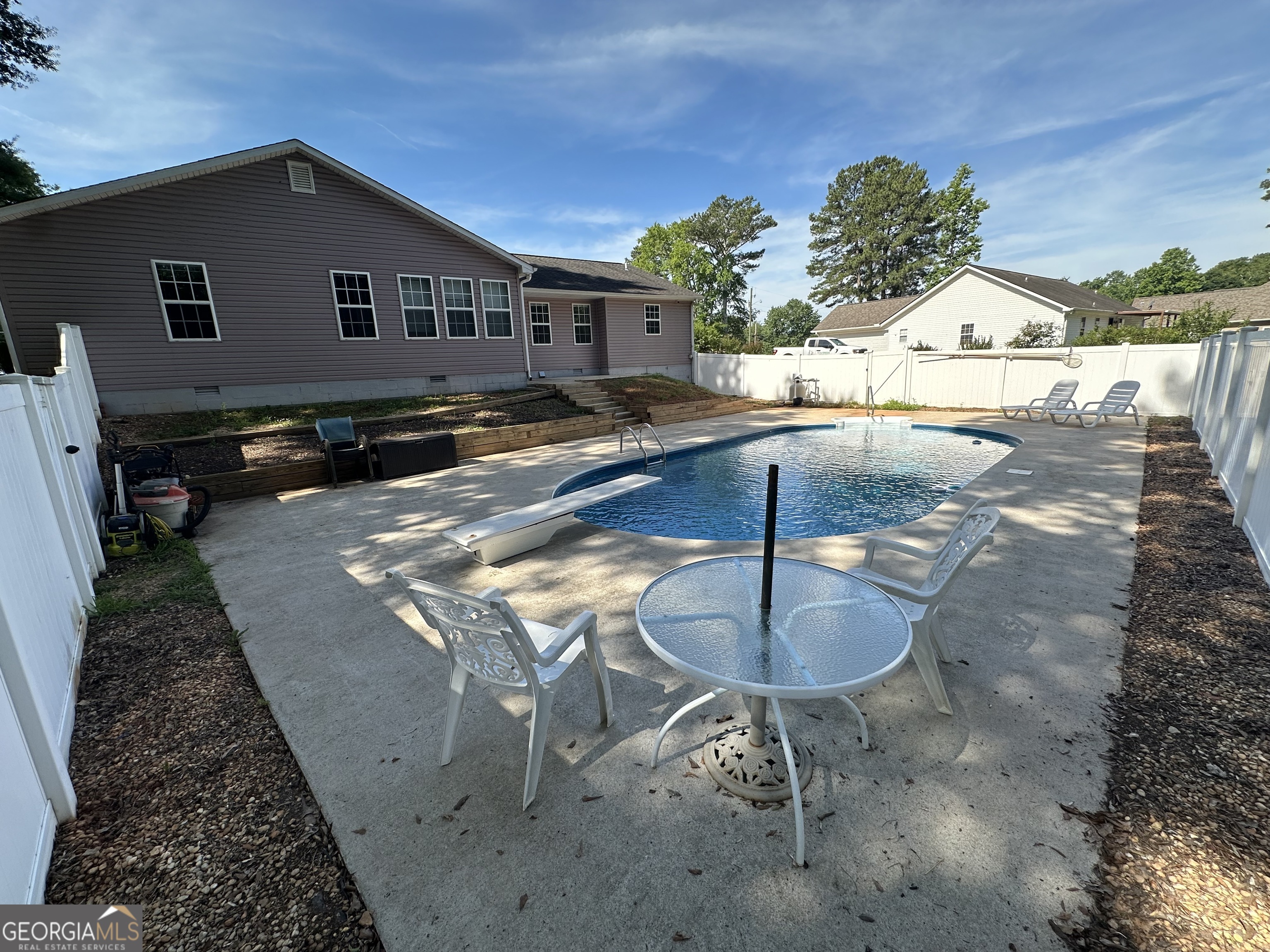 384 Sam Brown Boulevard Property Photo 23