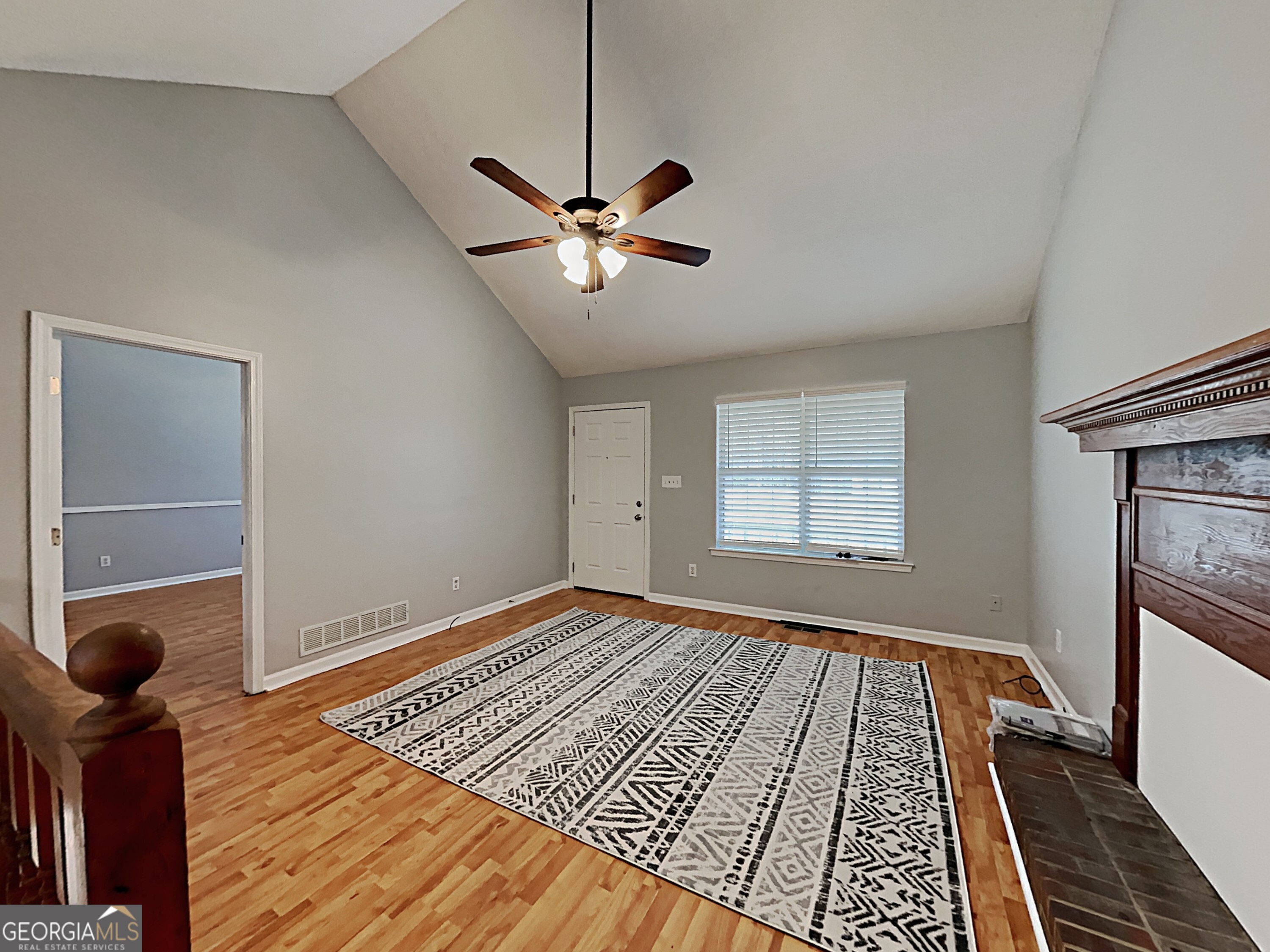 330 Peach Crossing Drive Property Photo 8