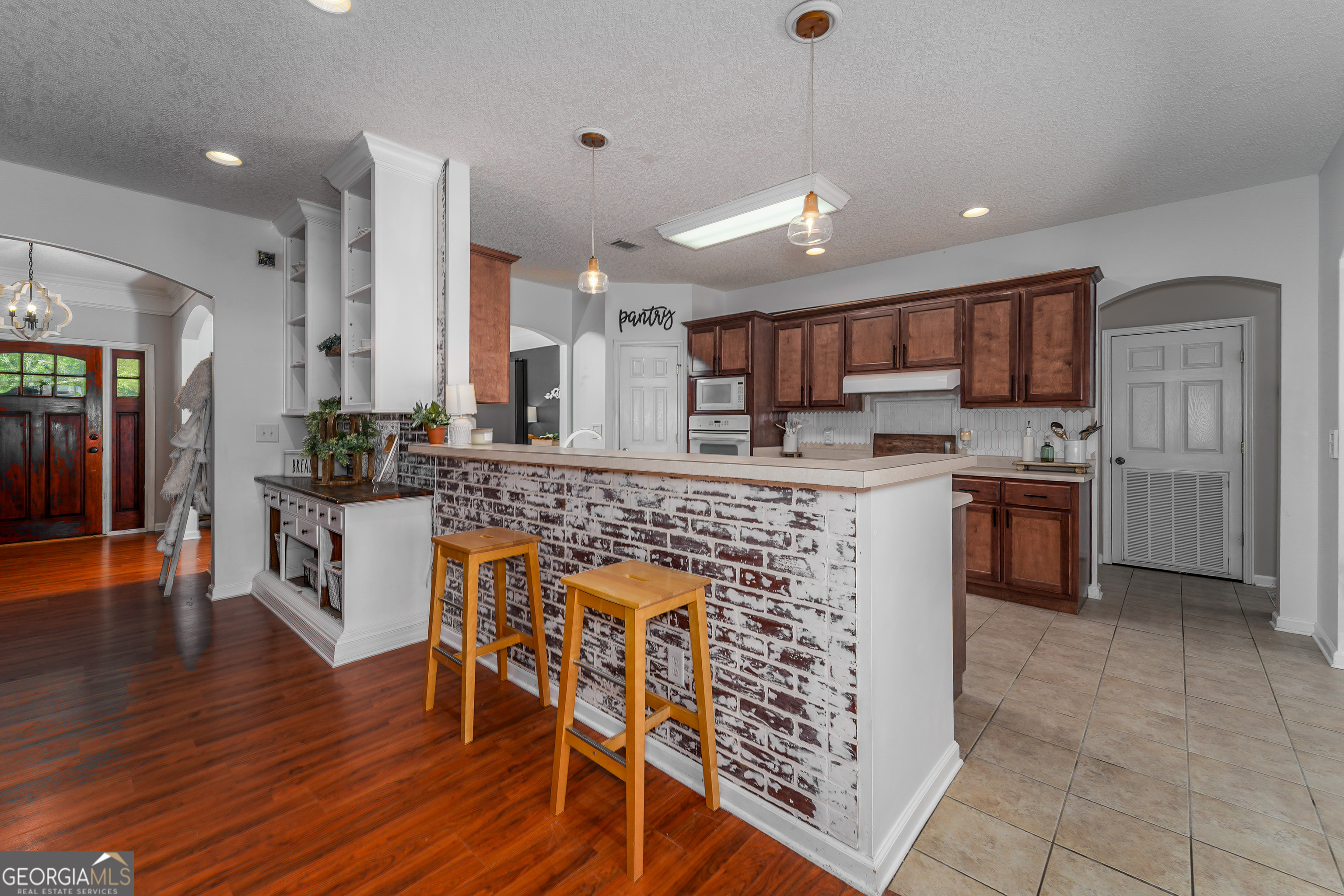 5512 Newton Road Property Photo 5