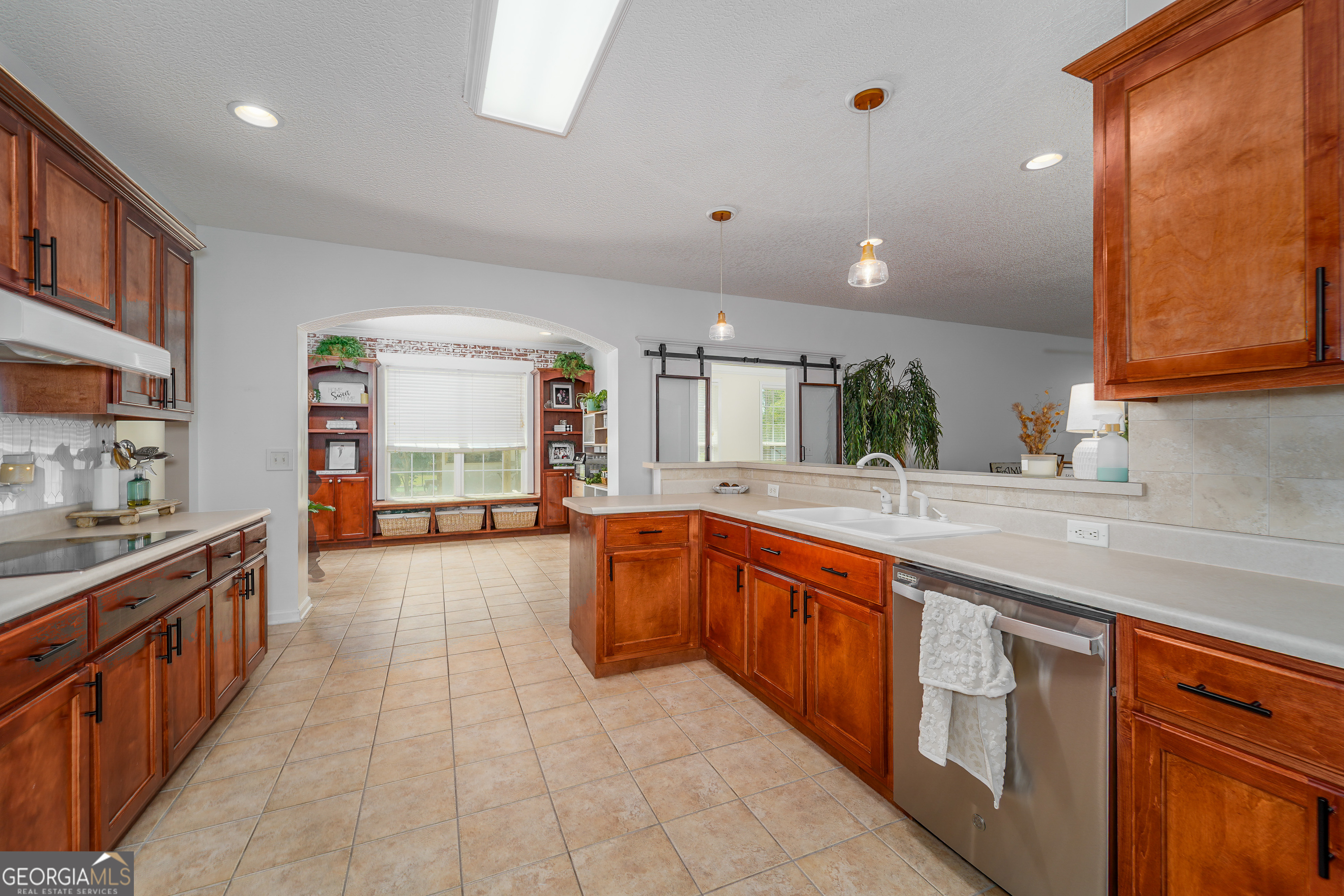 5512 Newton Road Property Photo 12