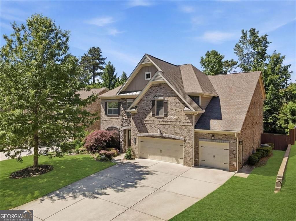 1255 Redbud Drive Property Photo 1