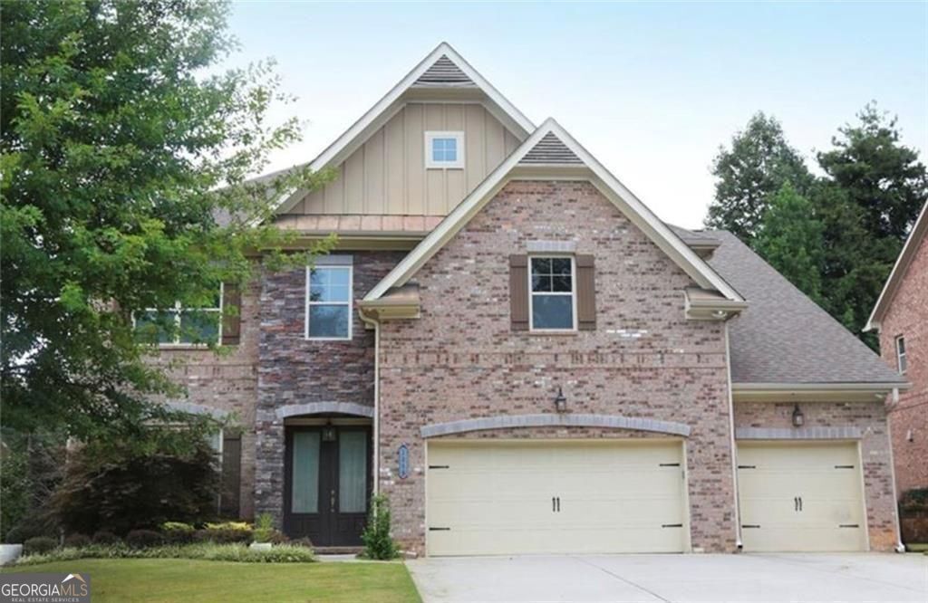1255 Redbud Drive Property Photo 2