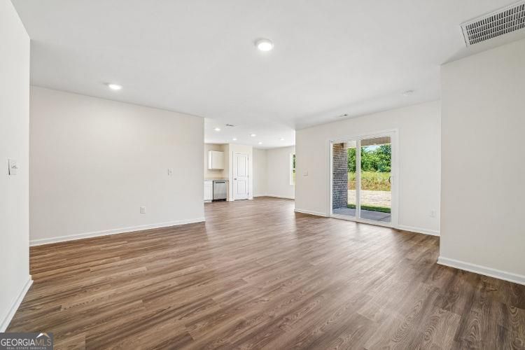 63 Rainbow Lane Property Photo 10