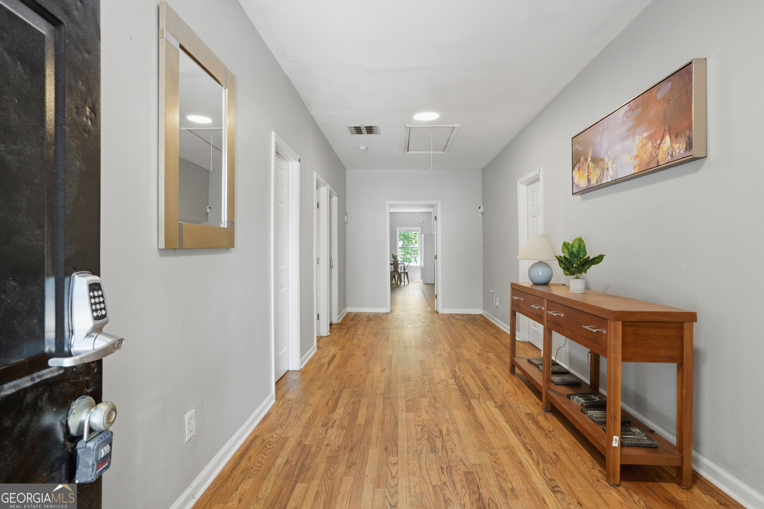 1070 Mayson Turner Road Nw Property Photo 6