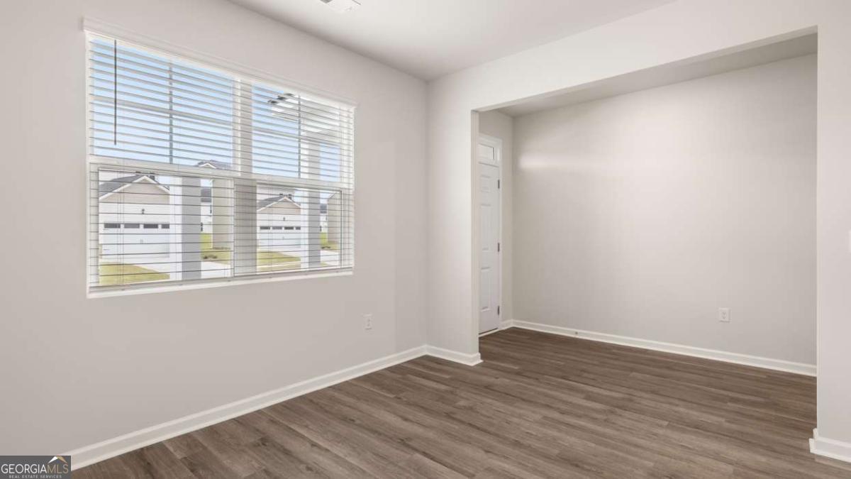 841 Trillium Drive Property Photo 3