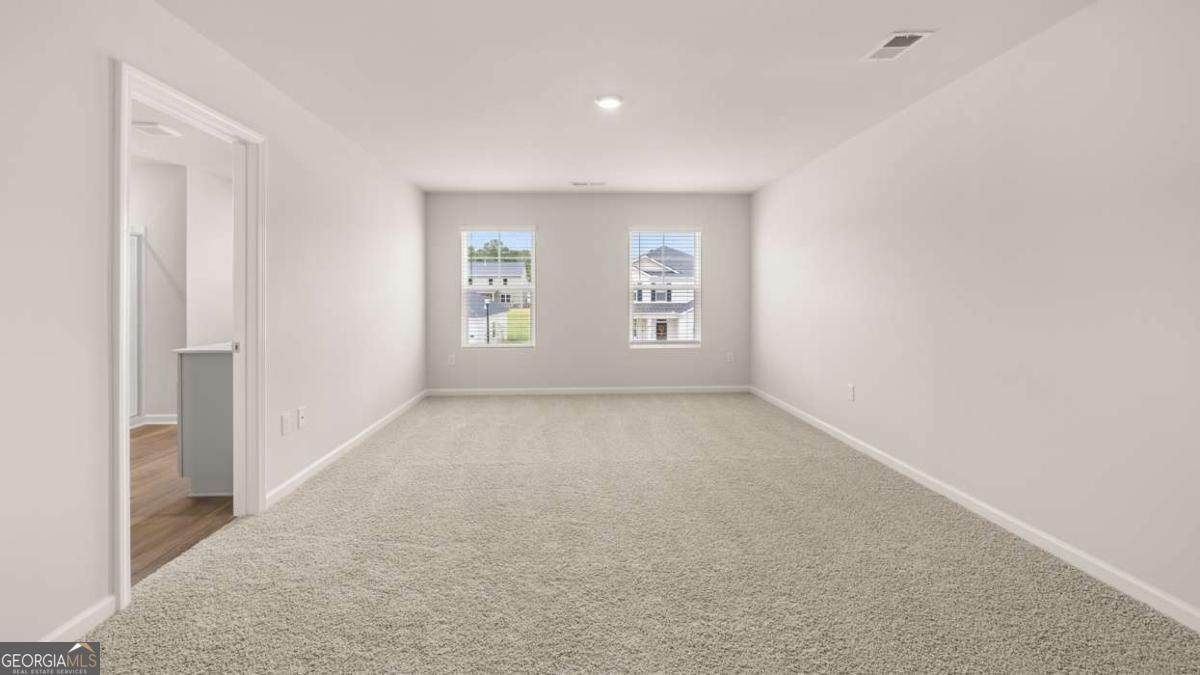 841 Trillium Drive Property Photo 13