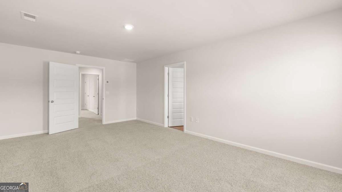 841 Trillium Drive Property Photo 15