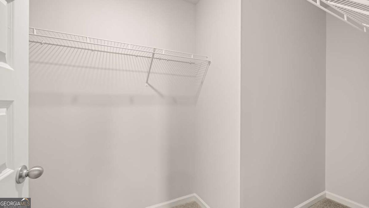 841 Trillium Drive Property Photo 19