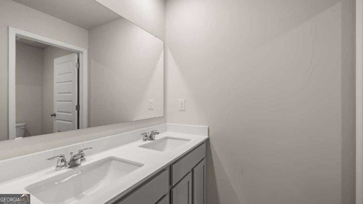 841 Trillium Drive Property Photo 29