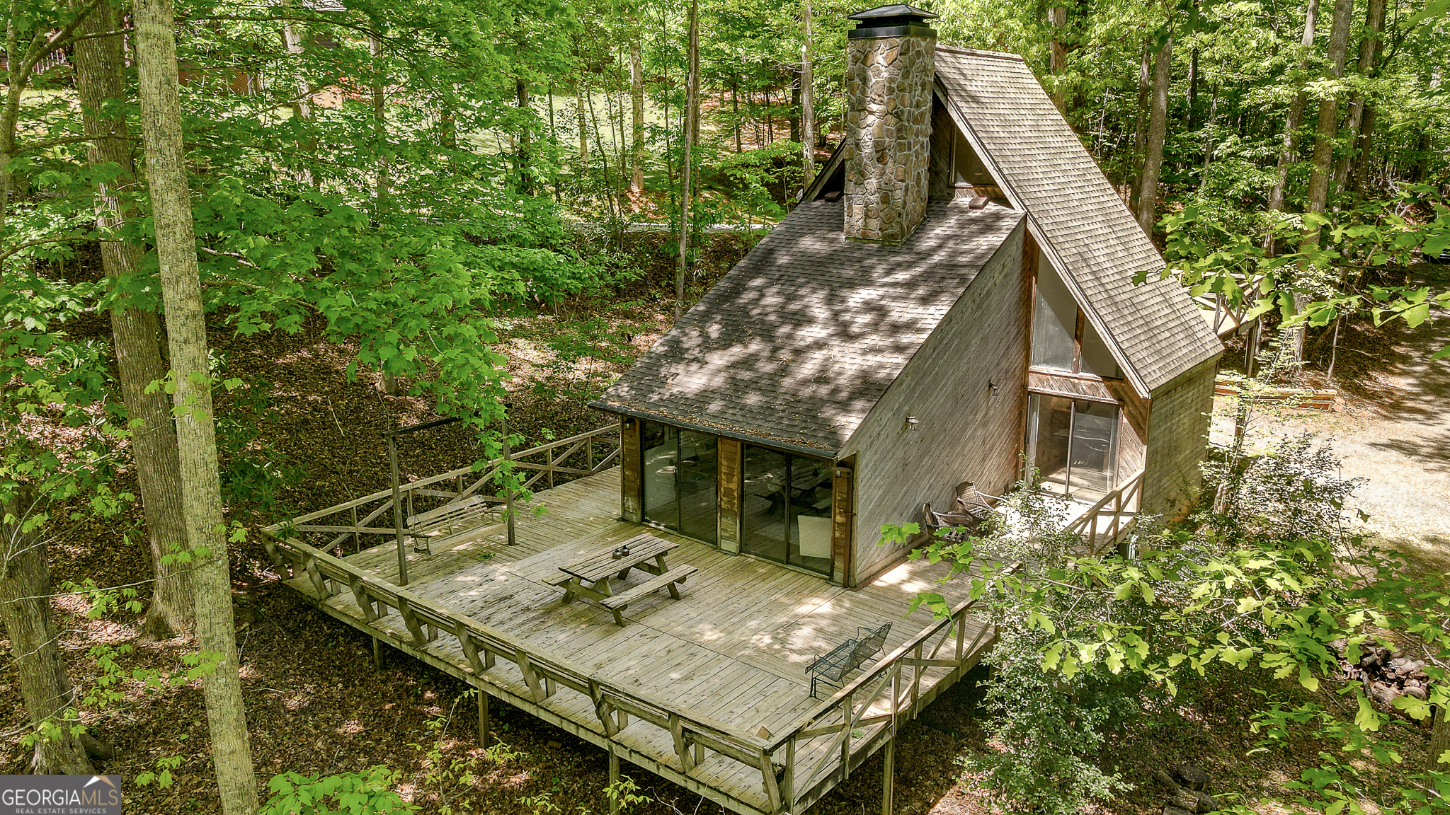 1574 Long Ridge Road Property Photo 1