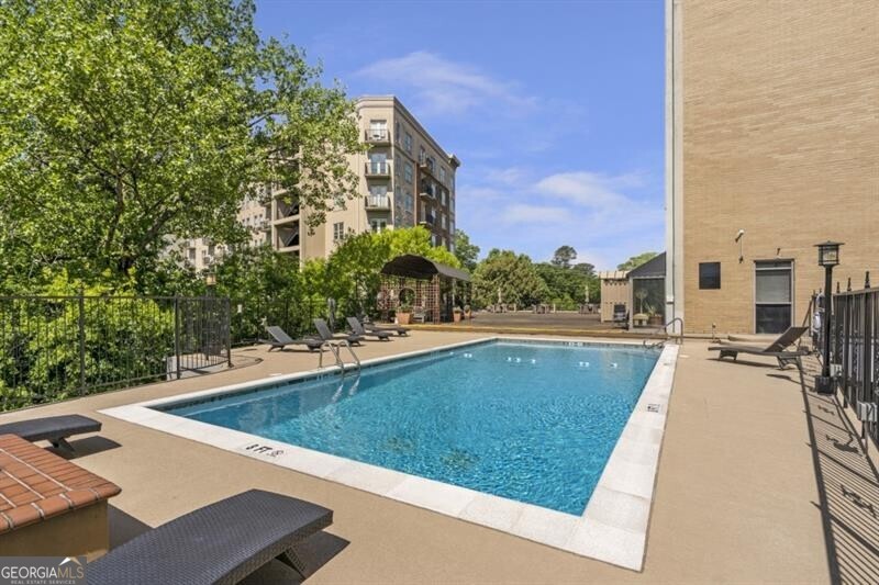 2285 Peachtree Road Ne # 703 Property Photo 21