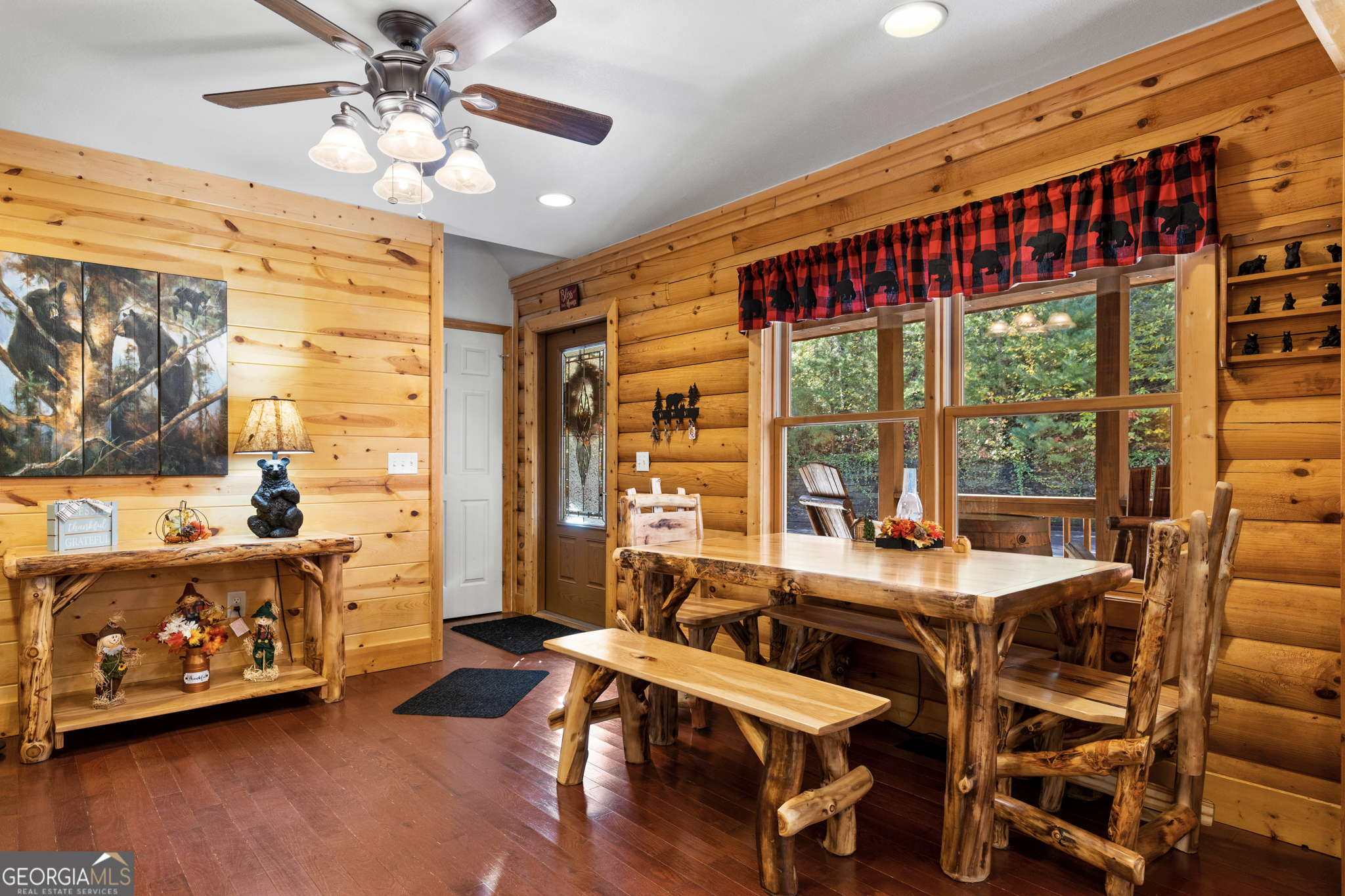 358 Misty River Circle Property Photo 13