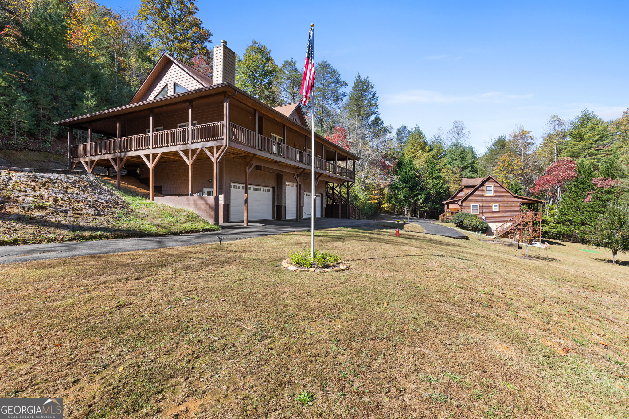 358 Misty River Circle Property Photo 42