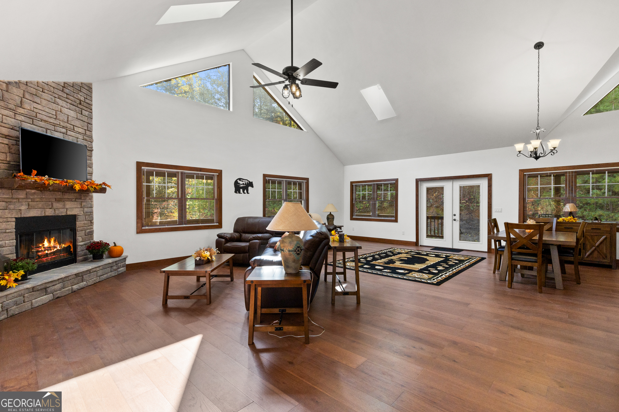 358 Misty River Circle Property Photo 51