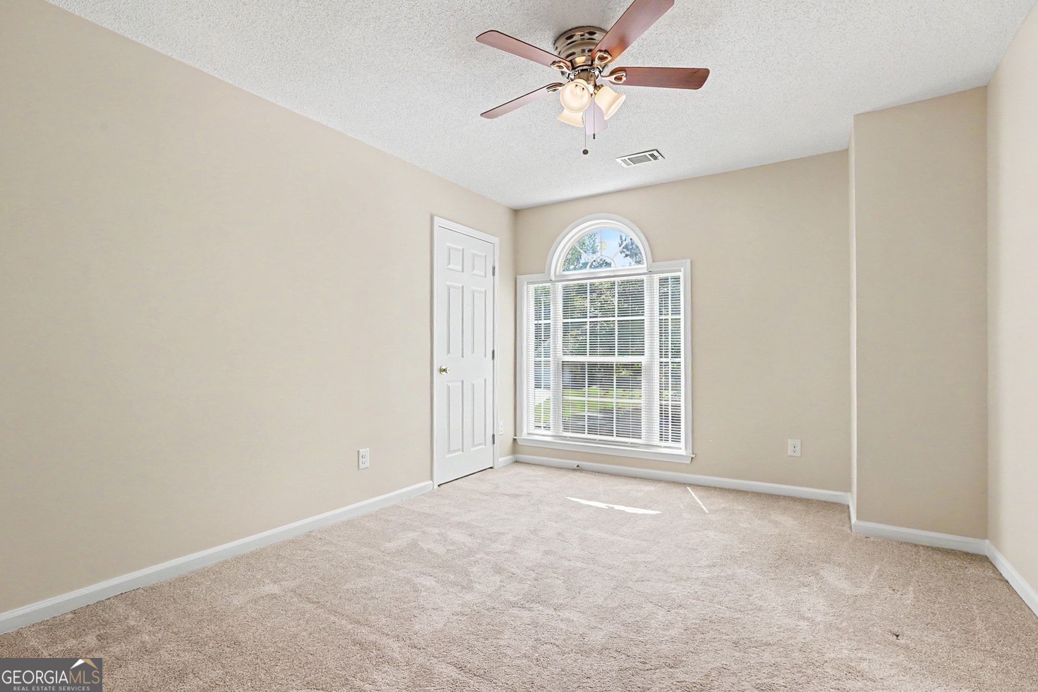 3745 Deauville Way Property Photo 11