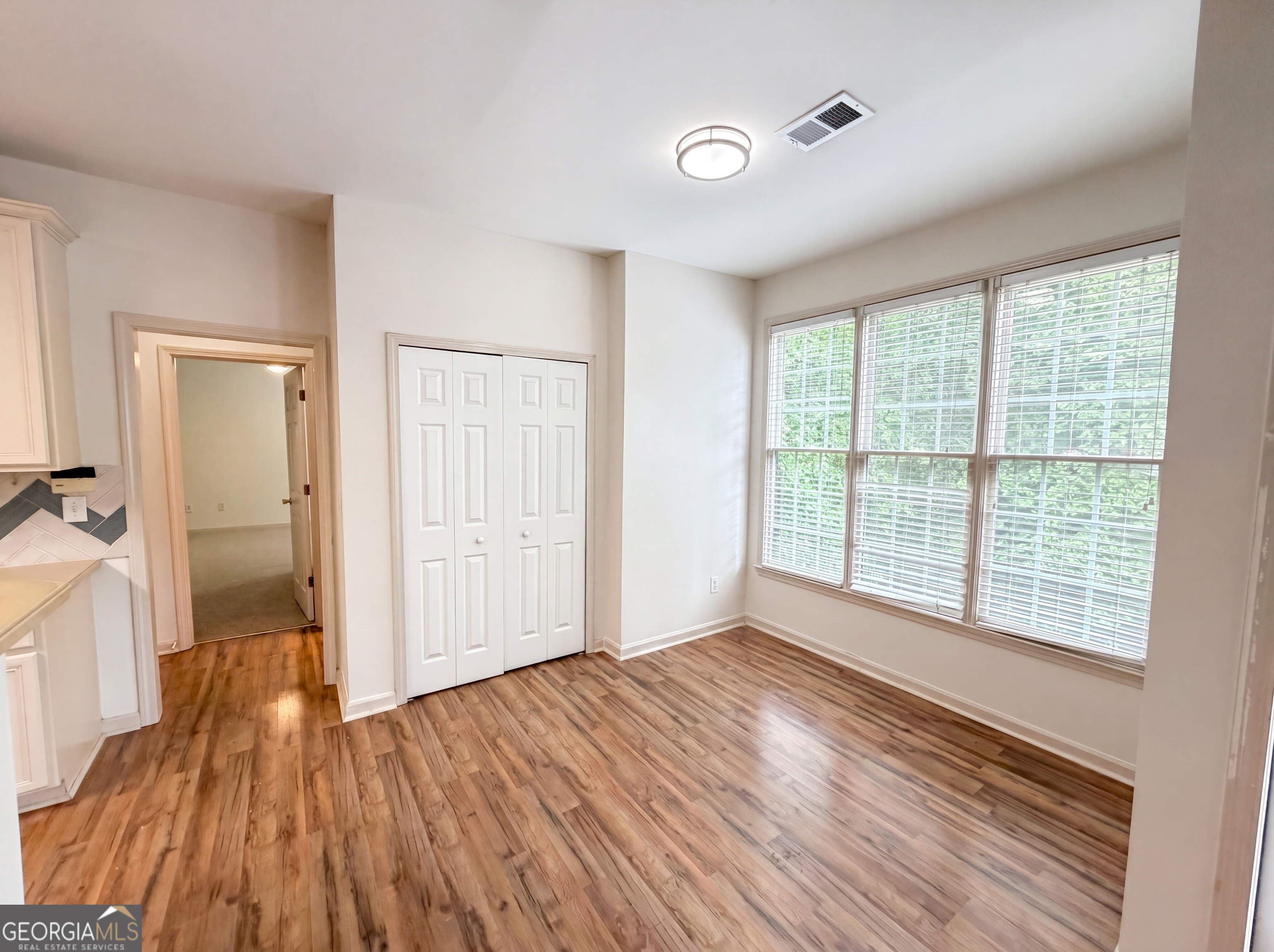 2945 Highland Pass Property Photo 12