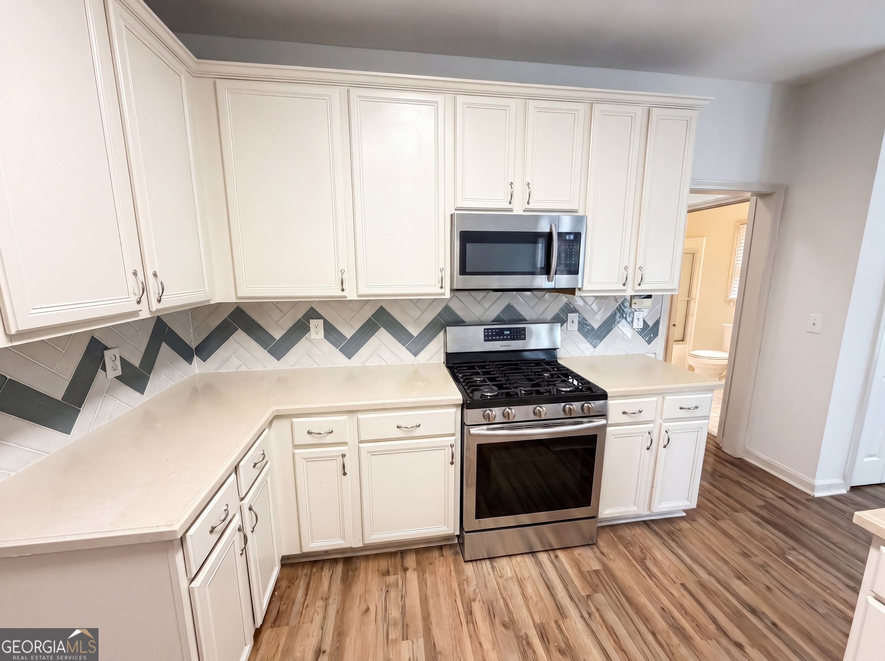 2945 Highland Pass Property Photo 13