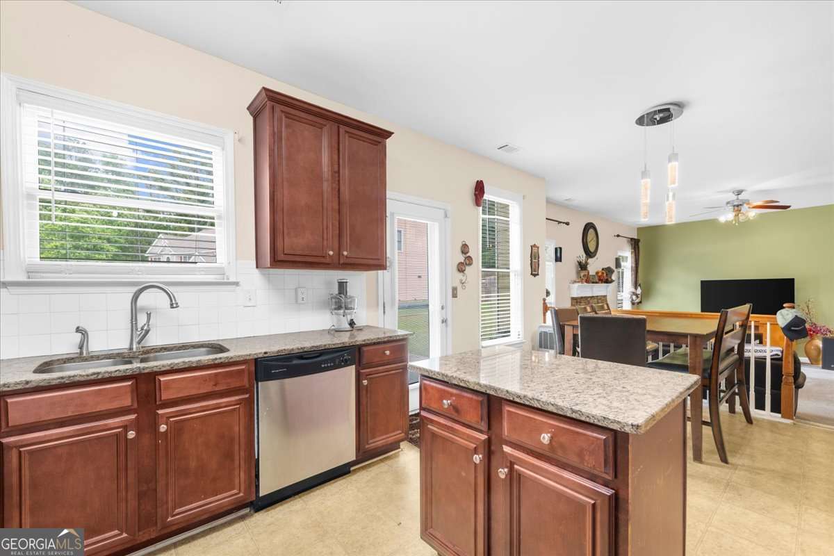 3560 Brittany Oak Trace Property Photo 14