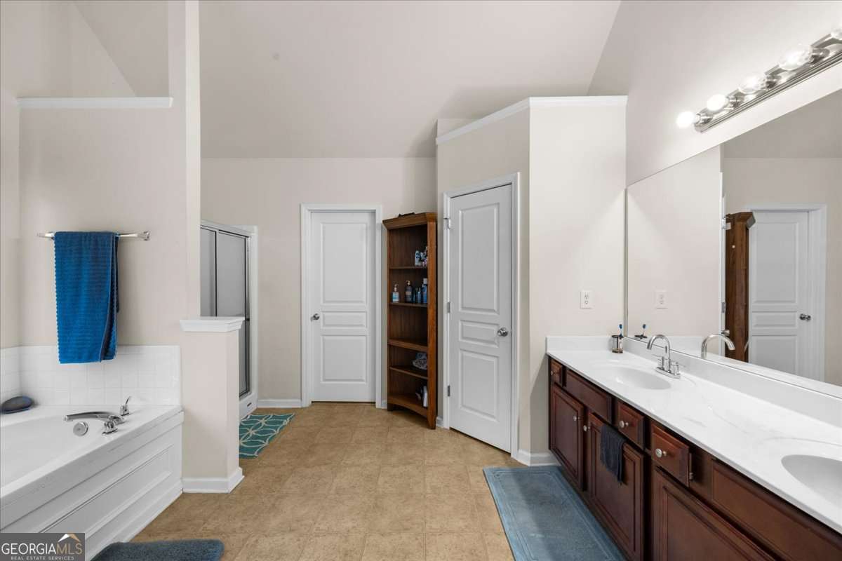 3560 Brittany Oak Trace Property Photo 33