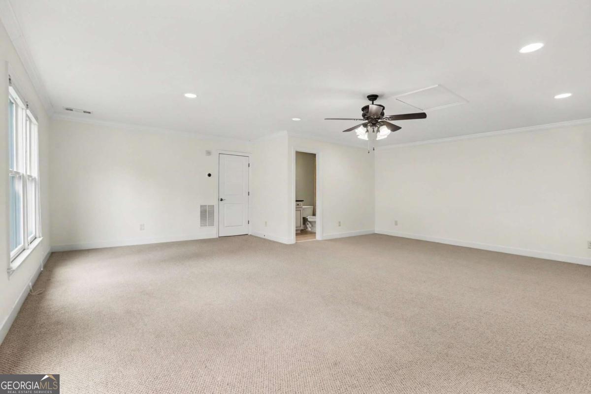 6070 Narcissa Place Property Photo 48