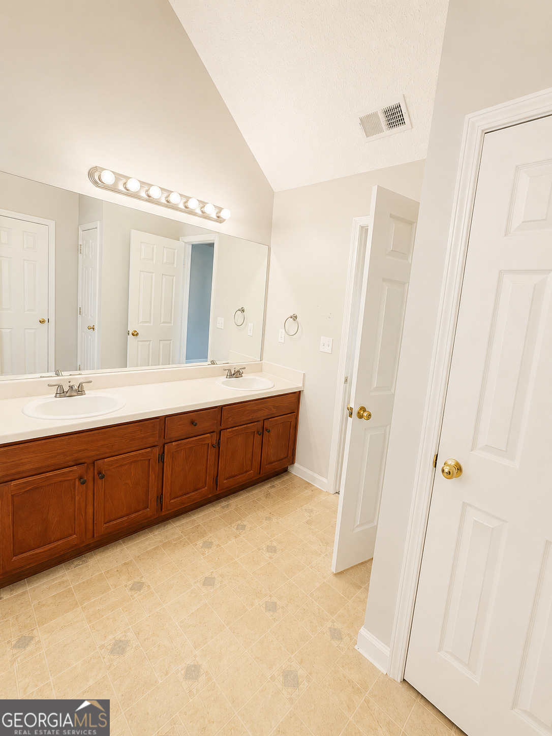 514 Shaggy Hickory Trail Property Photo 16