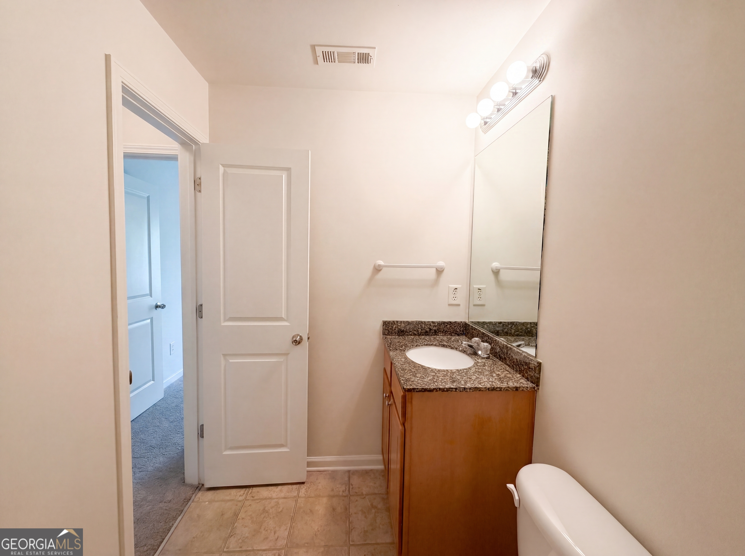 471 Tufton Trail Se Property Photo 17