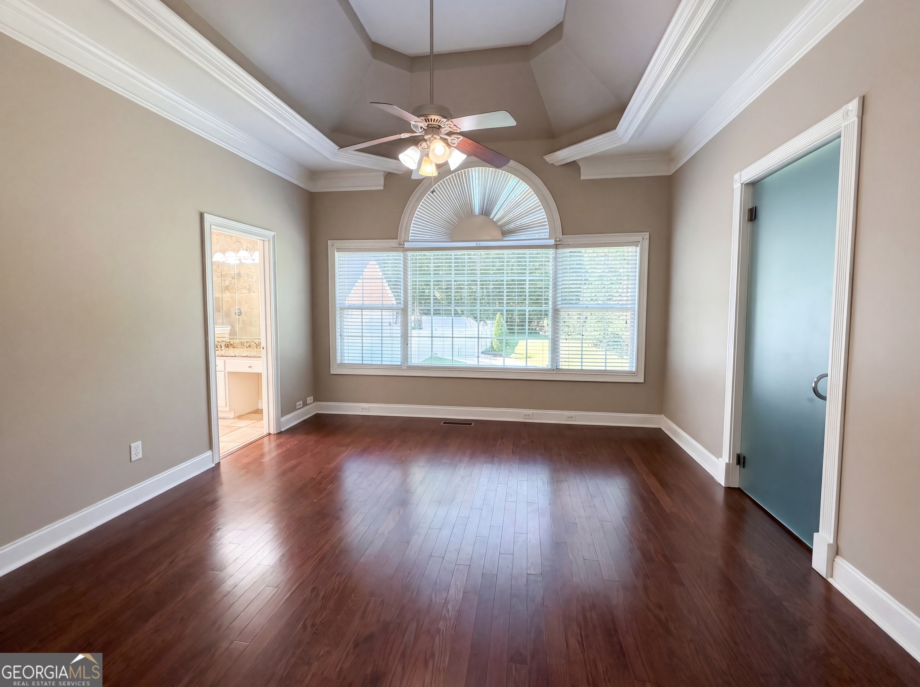 207 Cagle Court Property Photo 4