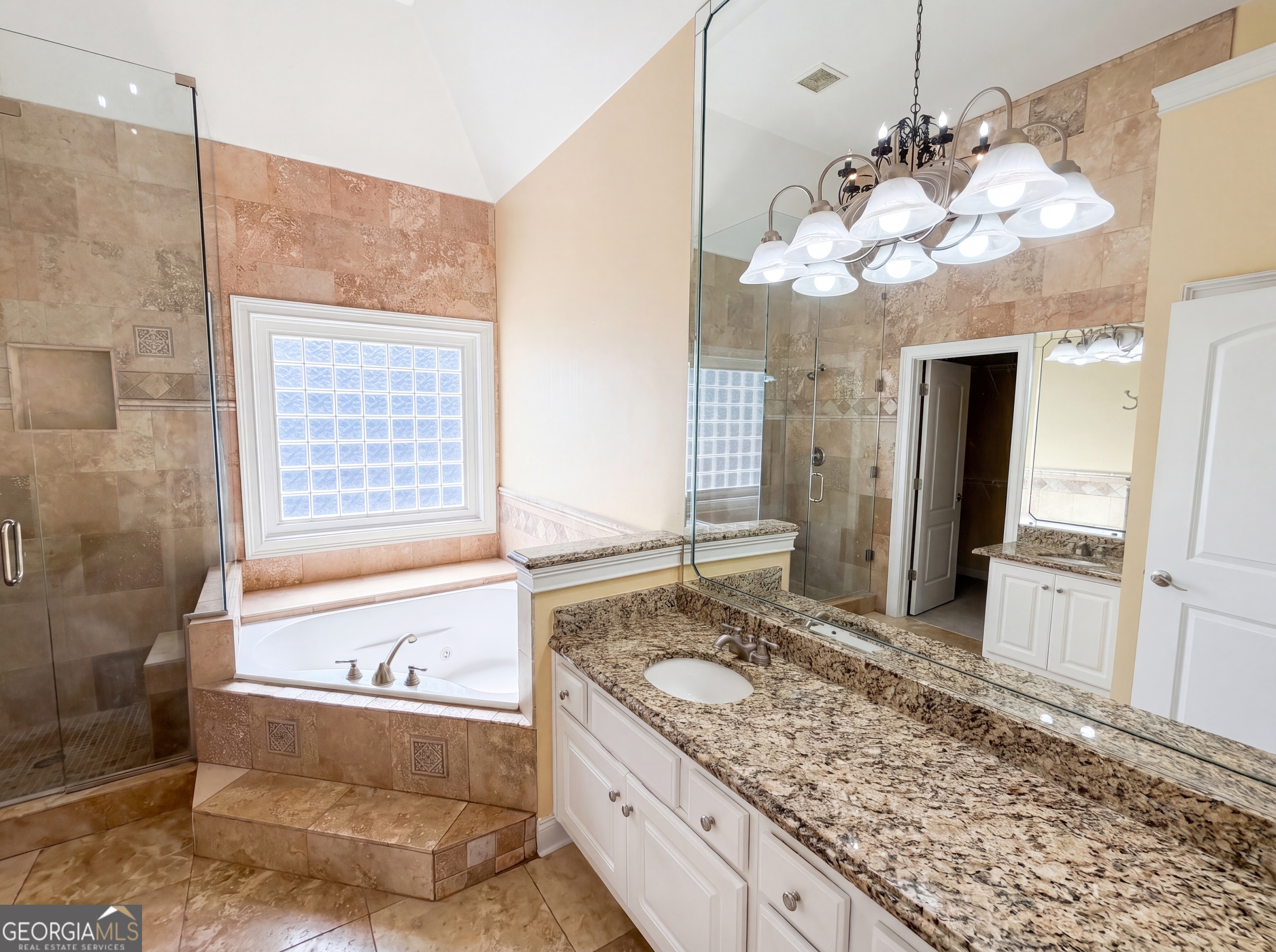 207 Cagle Court Property Photo 6