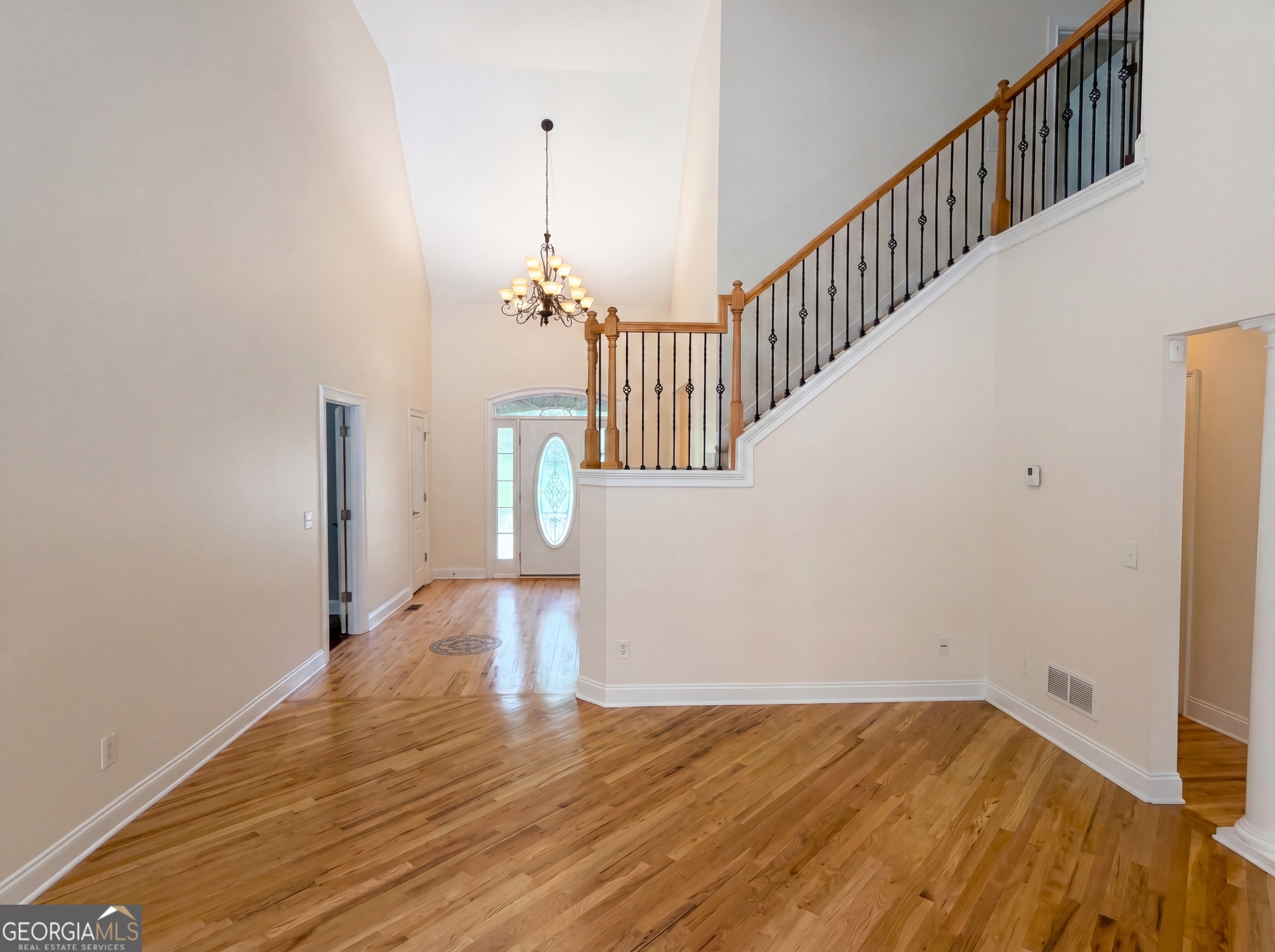 207 Cagle Court Property Photo 7