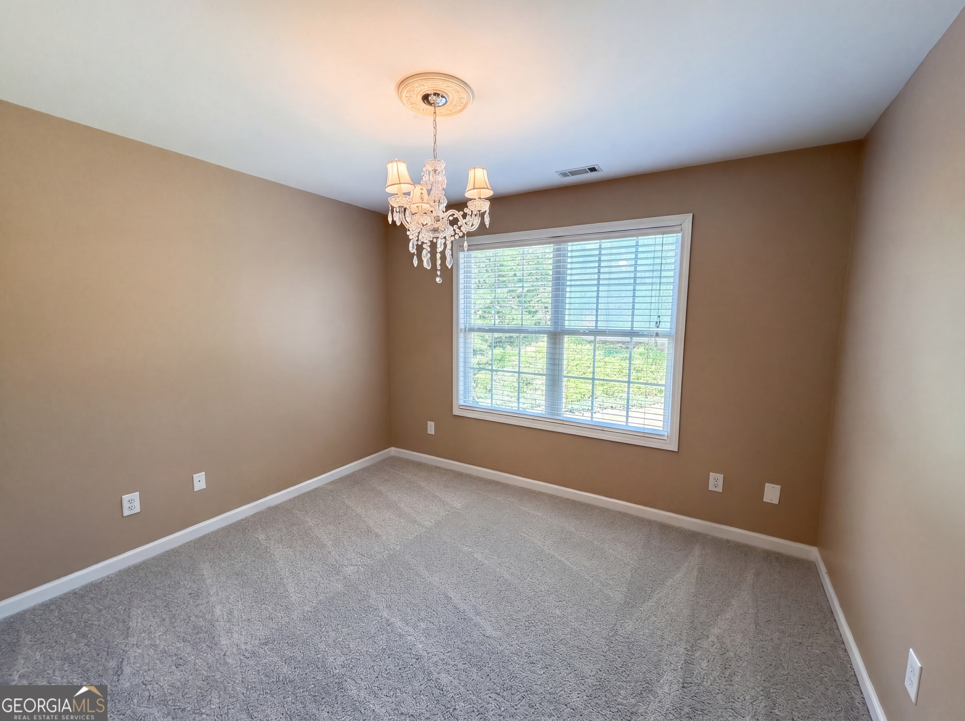 207 Cagle Court Property Photo 15