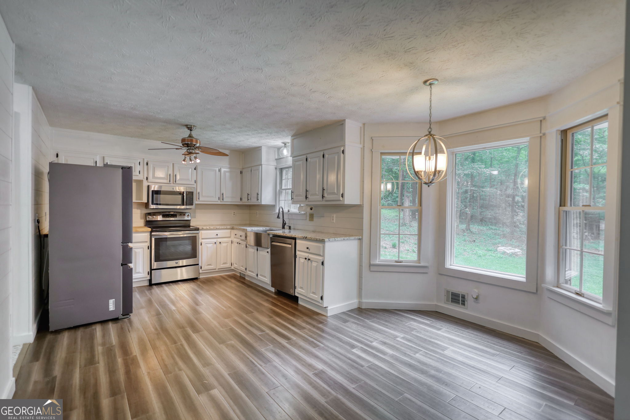 455 Riverbend Drive Property Photo 15