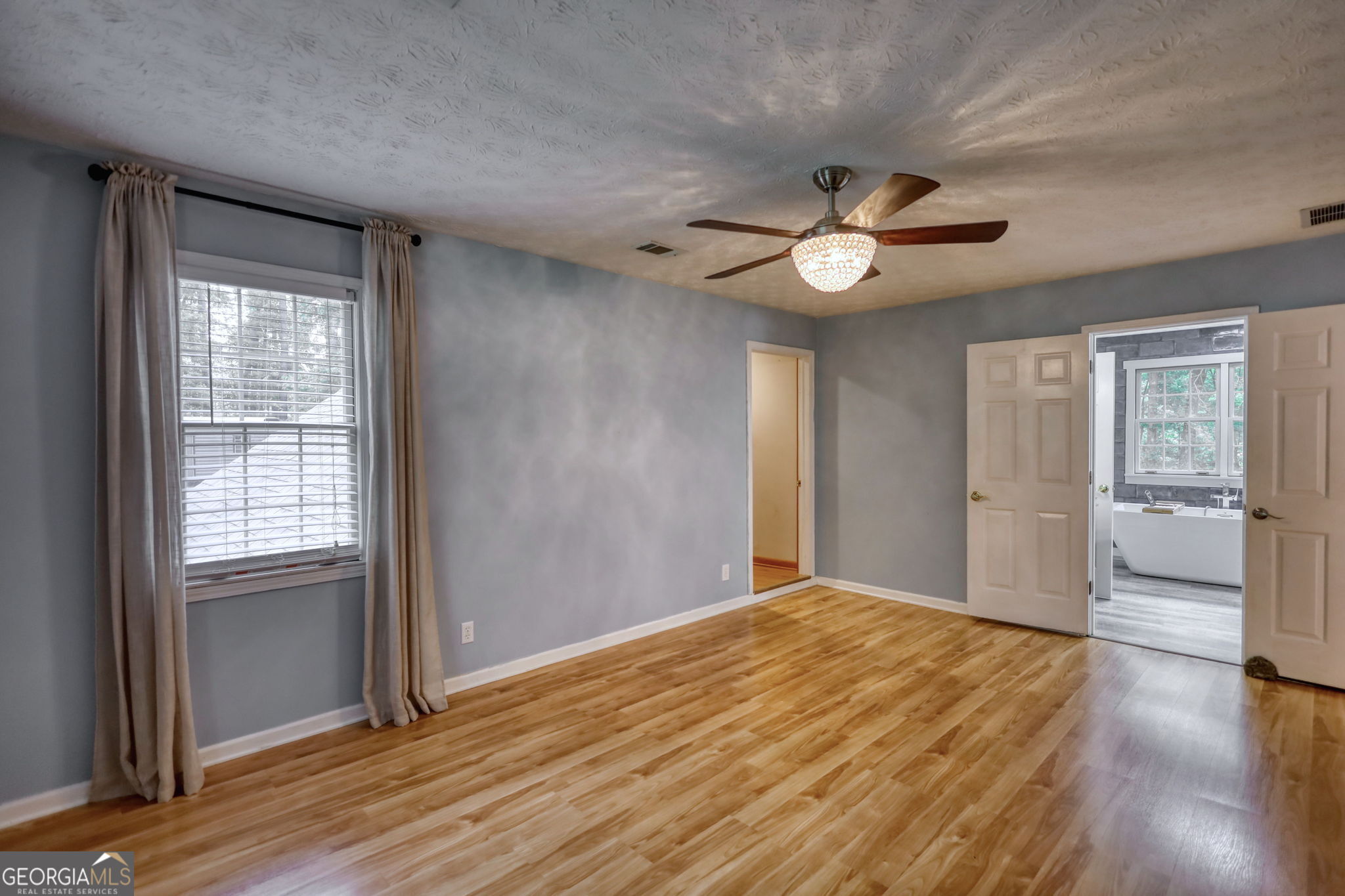455 Riverbend Drive Property Photo 35