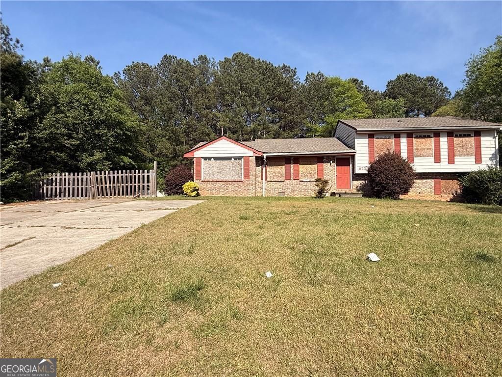 6750 Maddox Road Property Photo 3