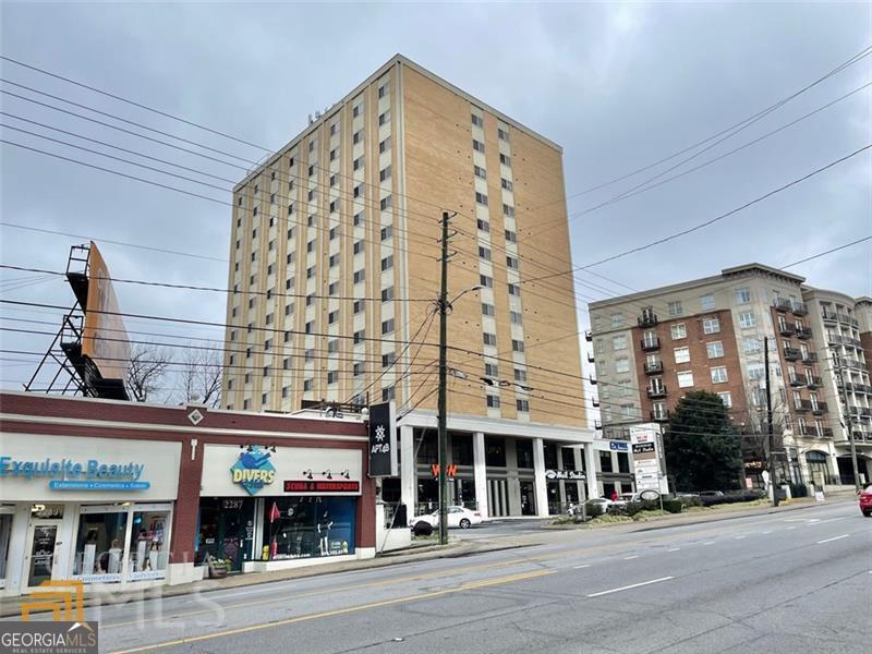 2285 Peachtree Road # 602 Property Photo 2